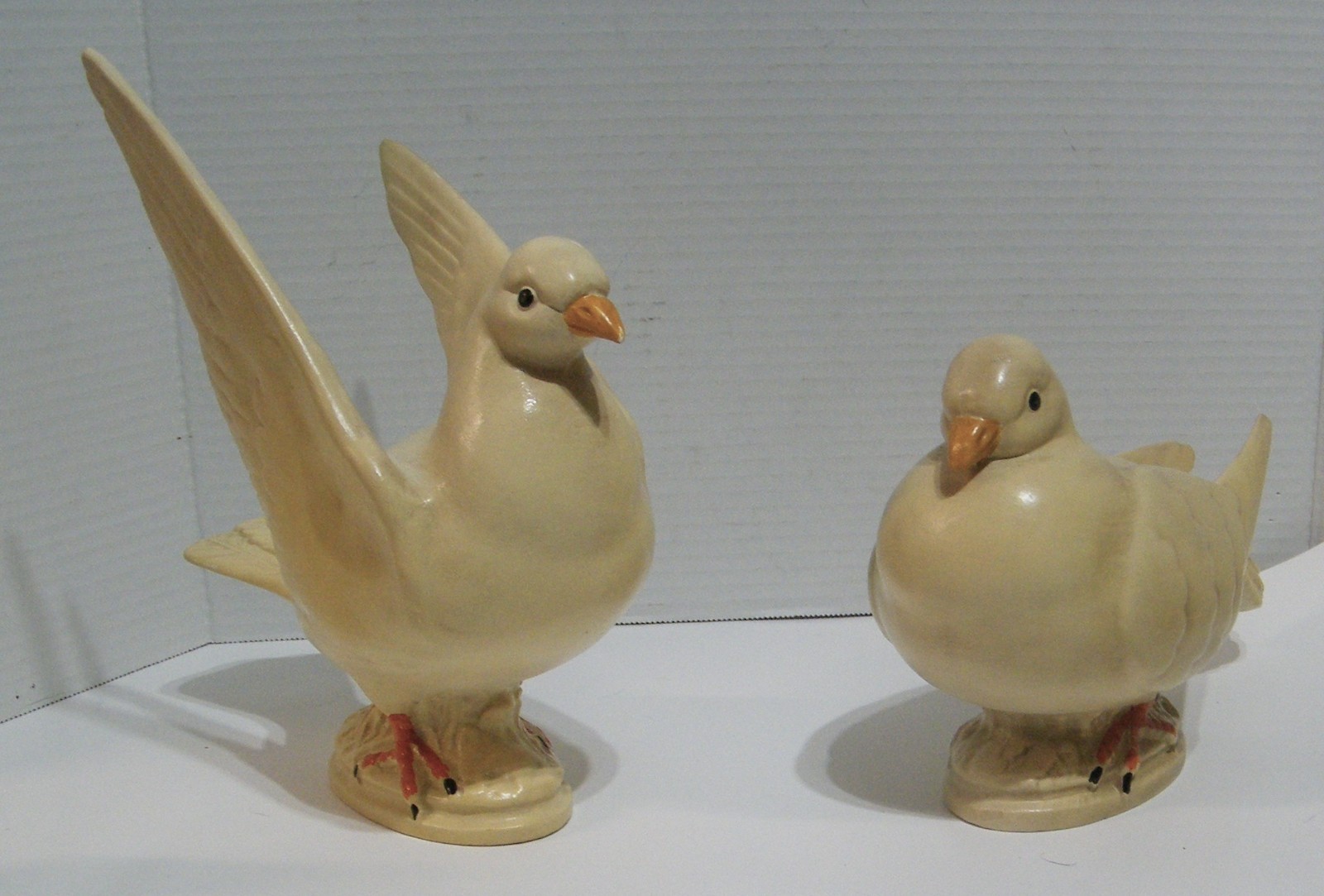 Royal Haeger Pottery 649 650 Ceramic  Mourning Doves Life Size USA