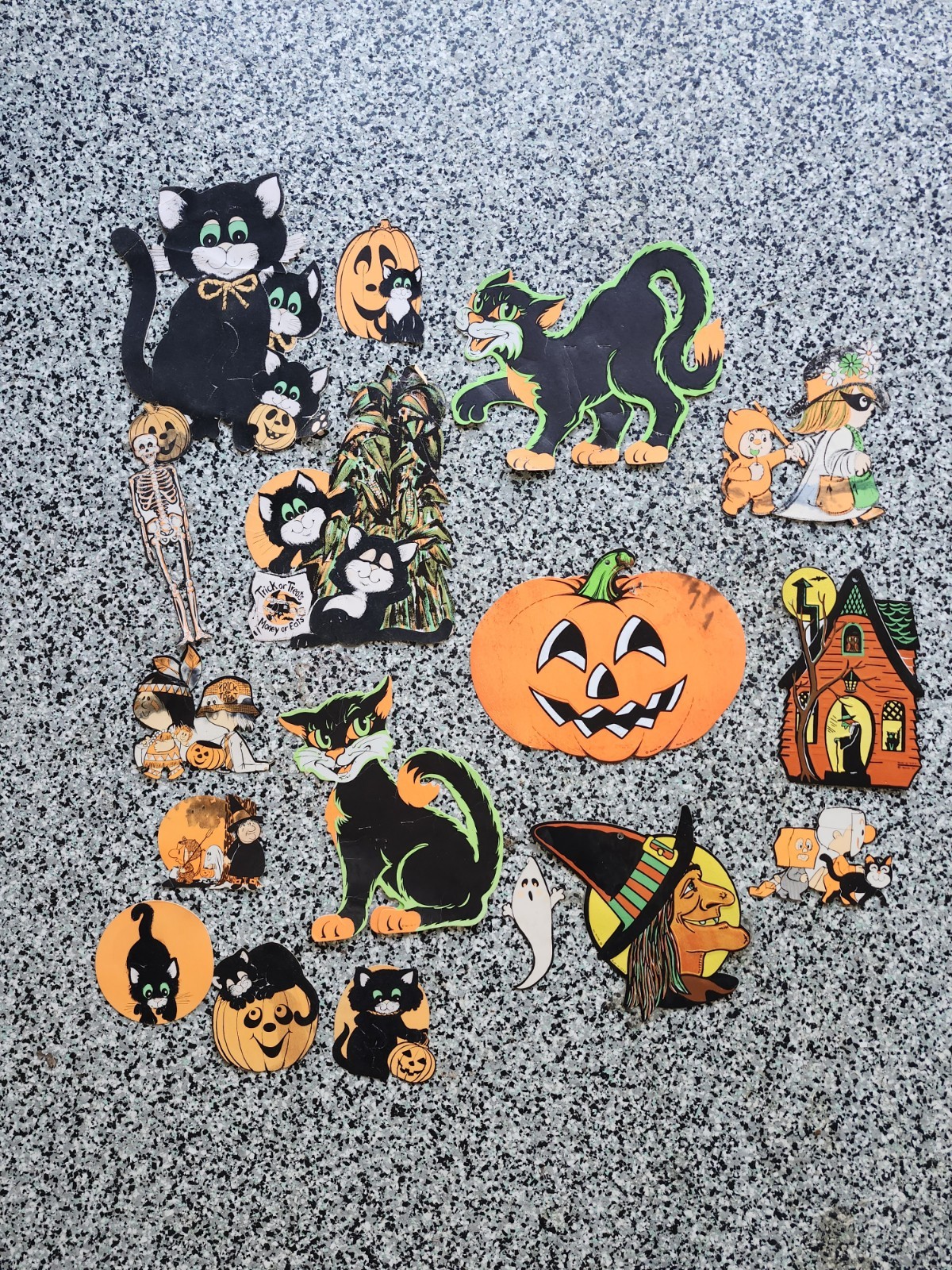 Vtg Beistle Halloween Die Cut Lot Of Cat Witch Pumpkin Decor 70’s 80’s