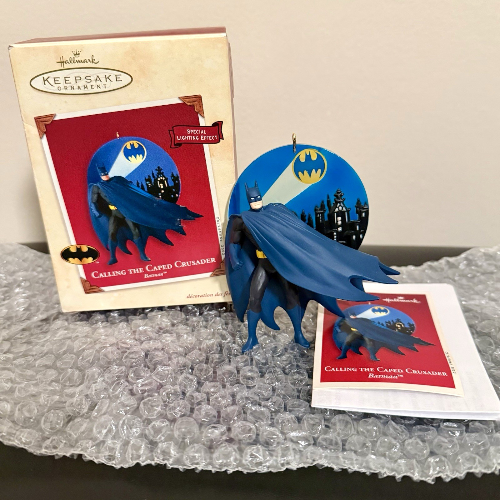 Hallmark Keepsake Batman Calling the Caped Crusader Ornament Light Effect 2002