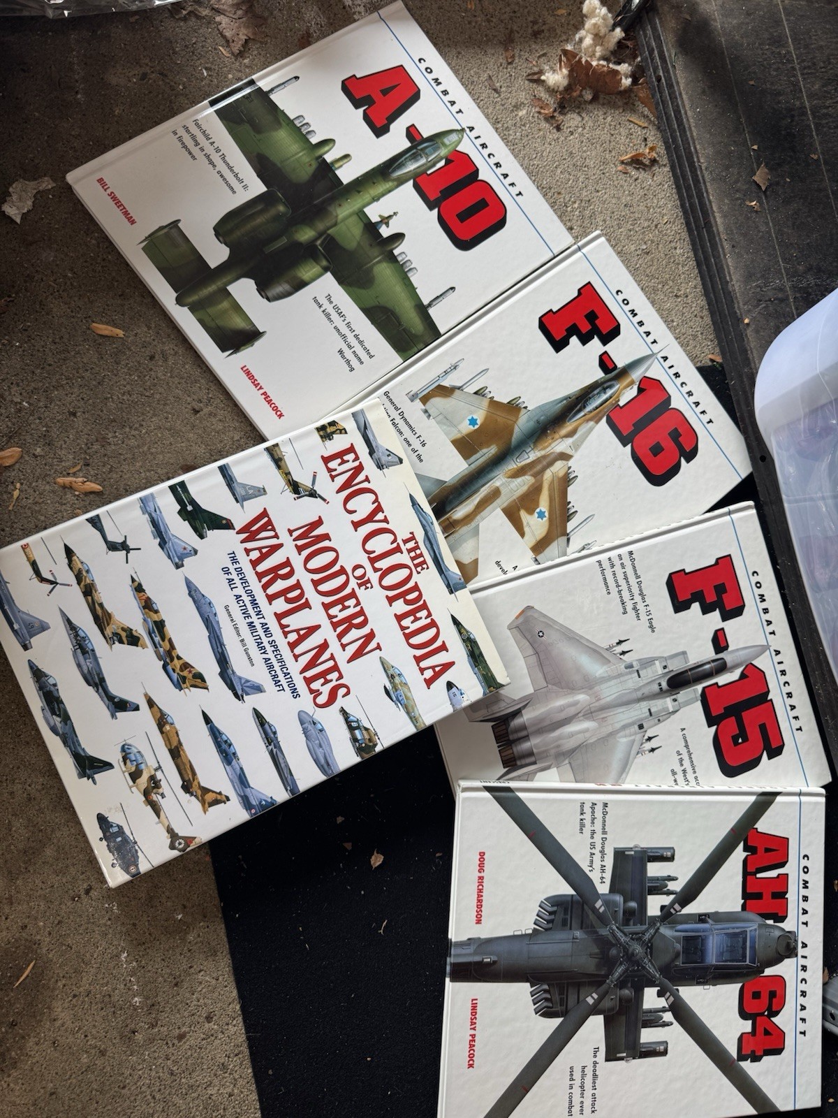 Lot Of  5 Vintage Fighter Aircraft Books