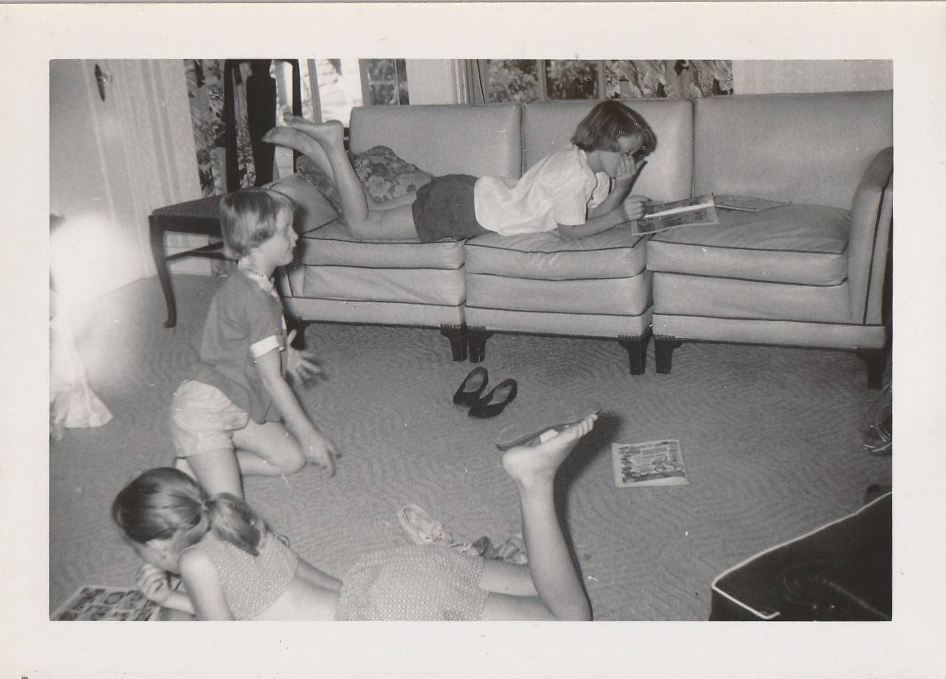 Vintage 1954 Snapshot Photo Girls Reading Comic Books Couch Living Room Floor