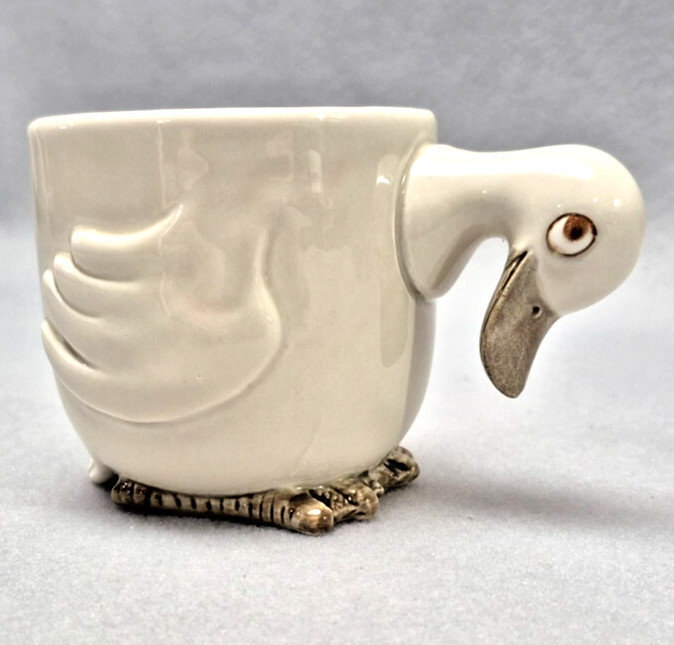 Fitz & Floyd Animal Quackers Duck Mug with Head Down Middle