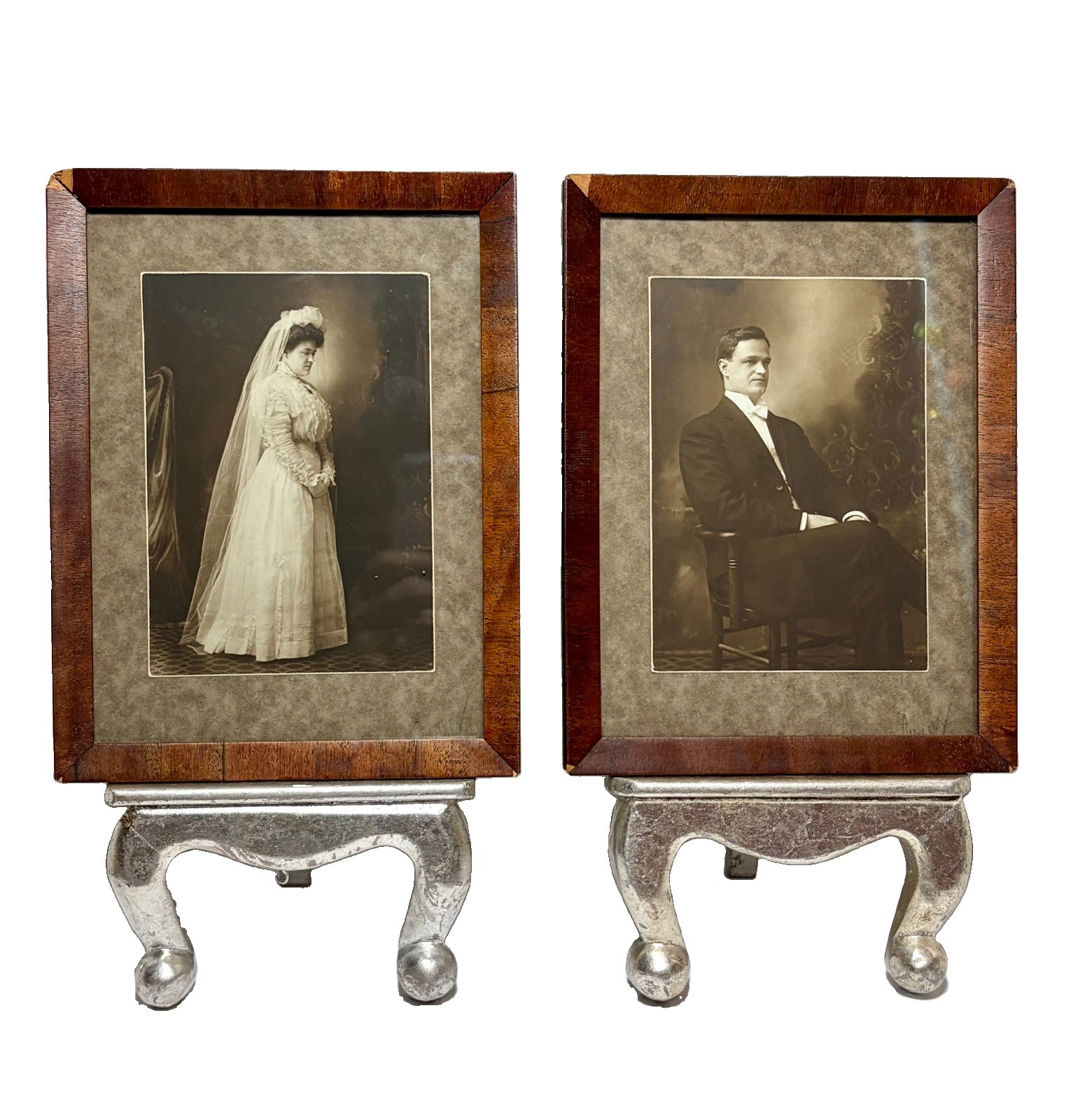 Set/2 Antique Bride & Groom Portrait Photograph Tiger Oak Frames Grand Rapids MI