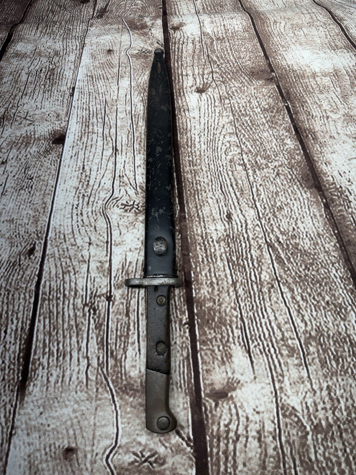 Chilean m1912 Mauser Bayonet w/ Scabbard -  Crest OE WG 9.875in Blade