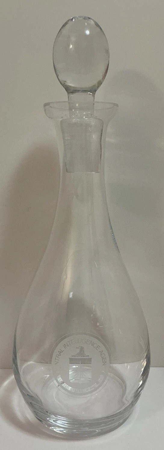 CENTRAL INTELLIGENCE AGENCY C.I.A. ETCHED CRYSTAL DECANTER W/ STOPPER 16” RARE