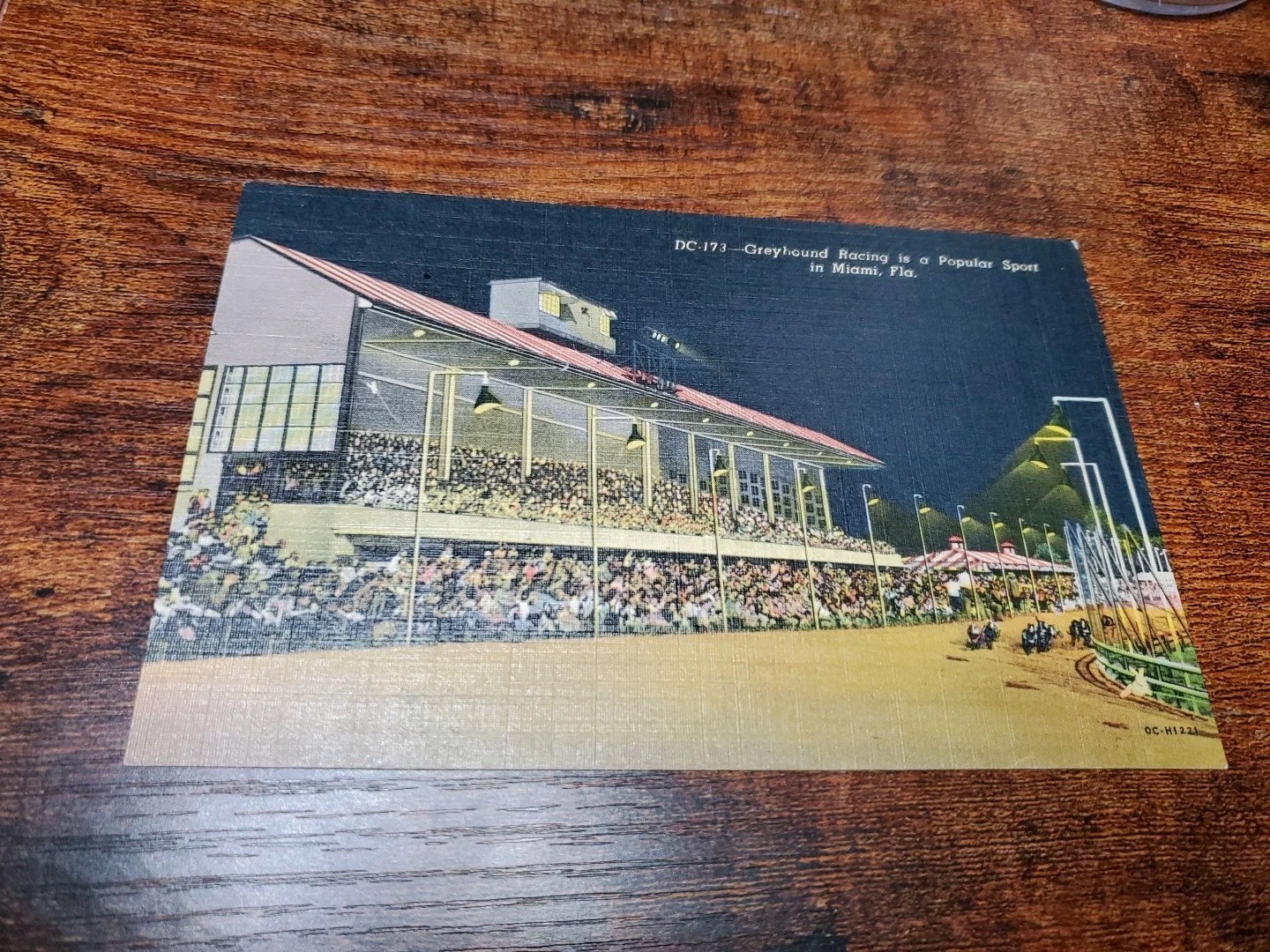 Vintage circa 1940\'s Greyhound Racing Miami Florida Linen Postcard. A1