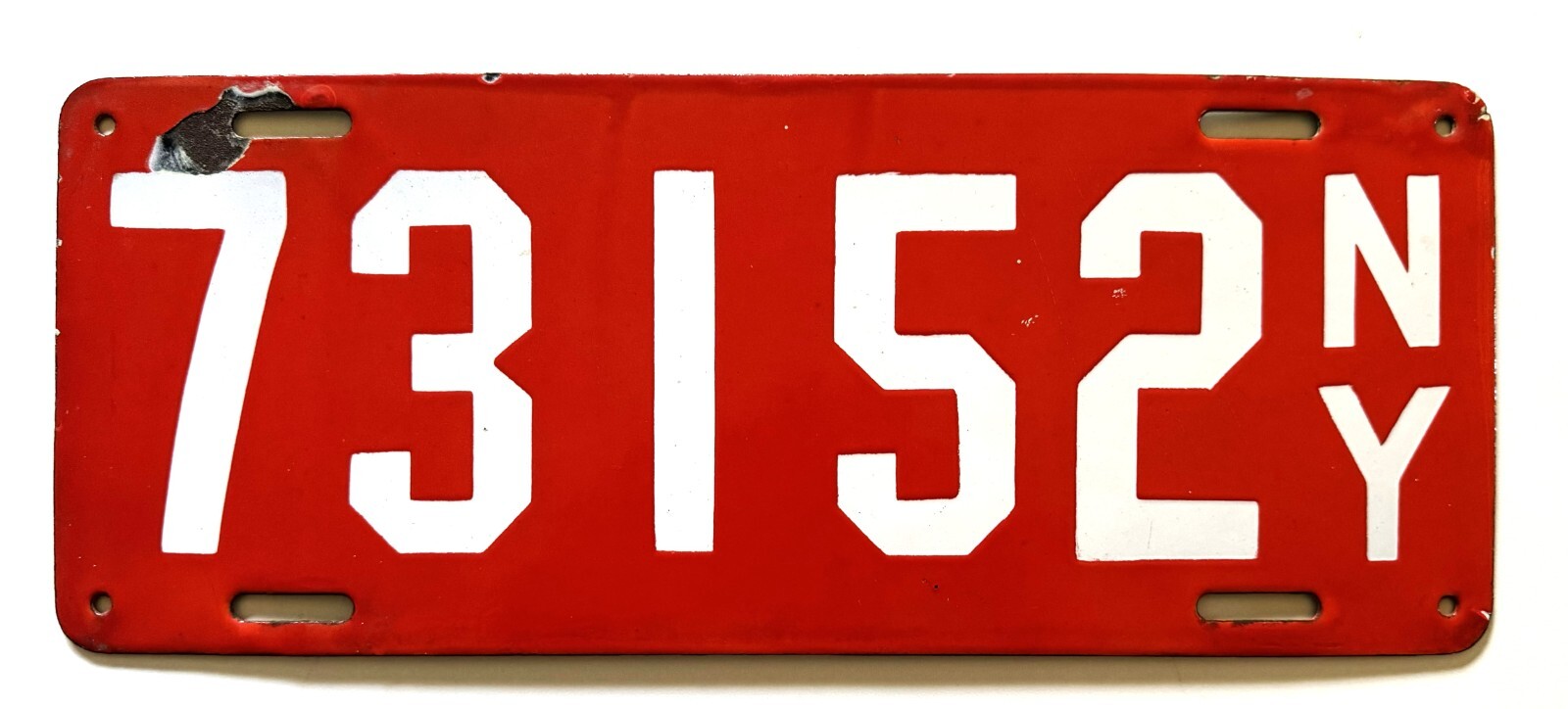 1912 New York Porcelain License Plate -  Very Nice Original Condition
