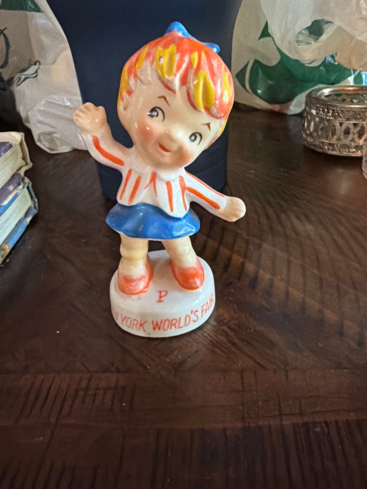 Vintage 1963 New York World\'s Fair Salt And Pepper Shakers Boy And Girl Japan