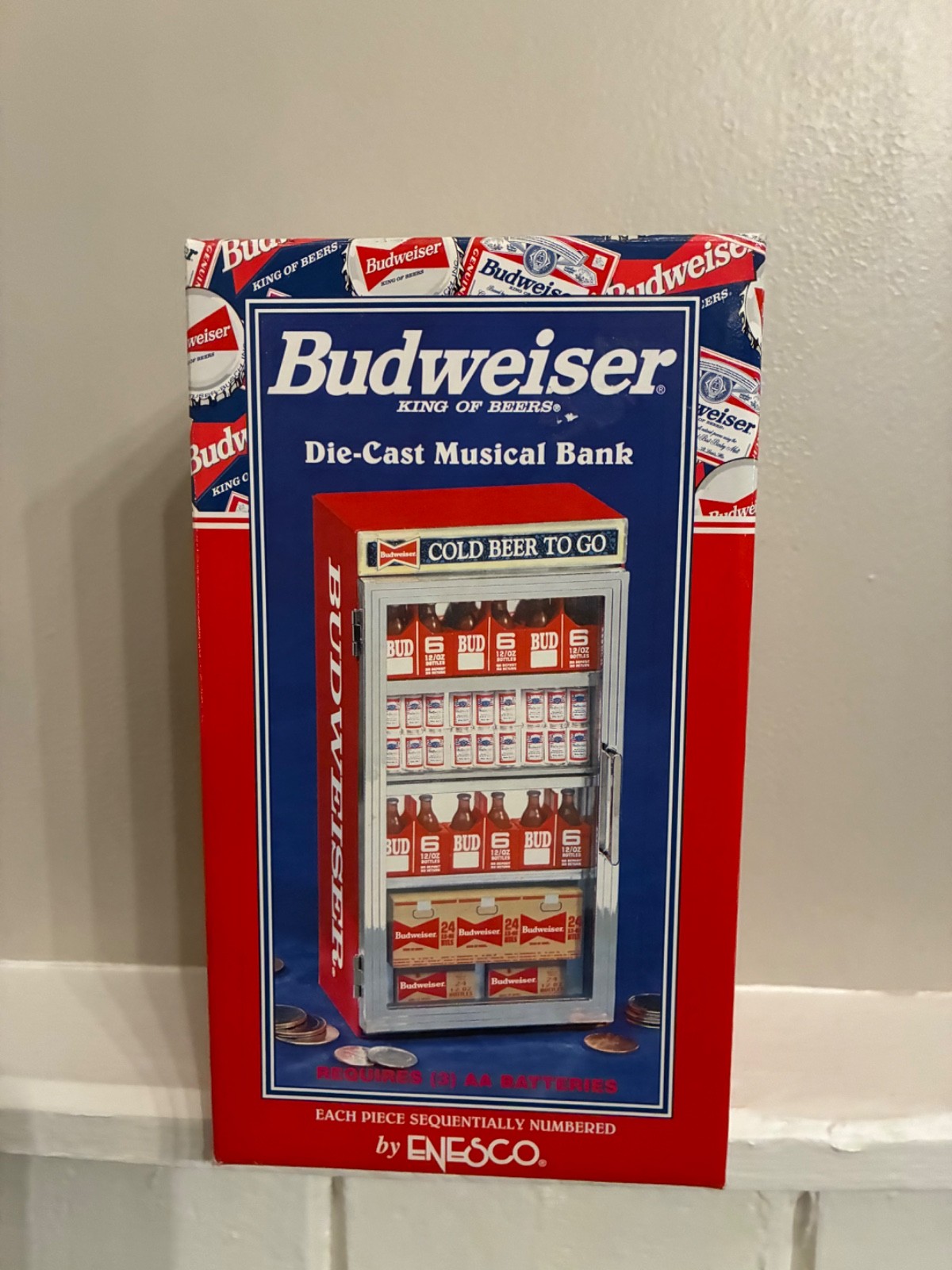 Vintage Budweiser Die Cast Musical Bank, NIB, Classic find  450030