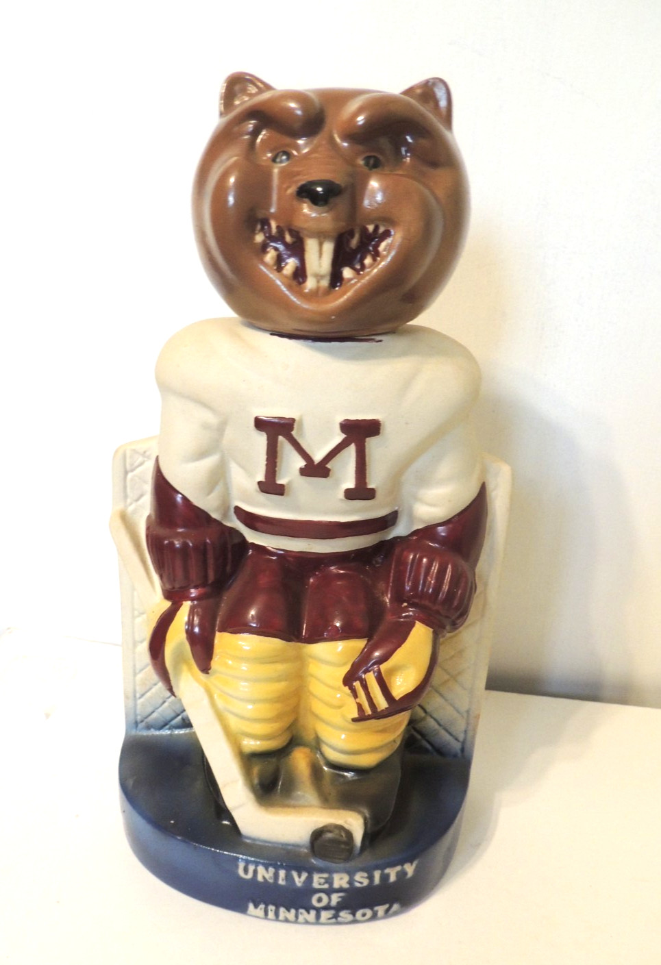VERY RARE 1975 EZRA BROOKS U of MINNESOTA GOPHER CERAMIC LIQUOR BOTTLE RETRO