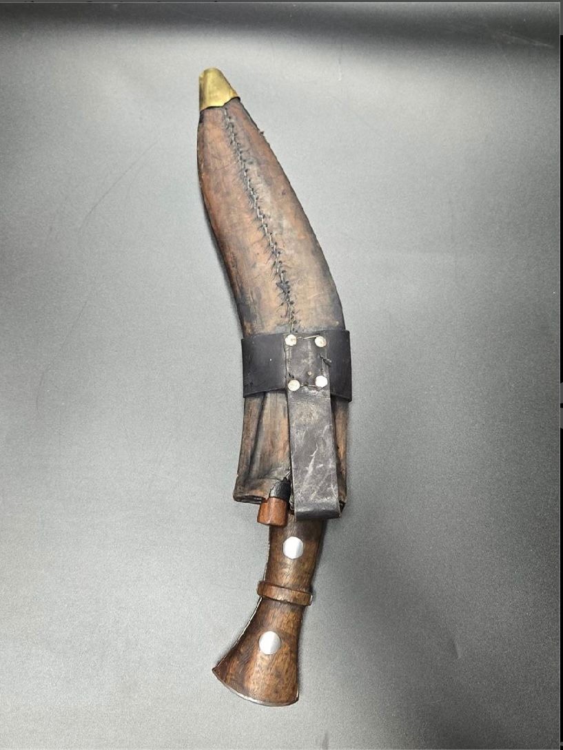 Vintage Gurkha Kukri Made in India - Includes sheath and Sharpening Blades.