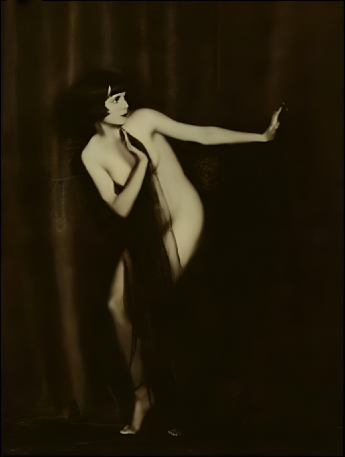 LOUISE BROOKS - Nude Study from 1929 - 5 x 7 inch Photo Print