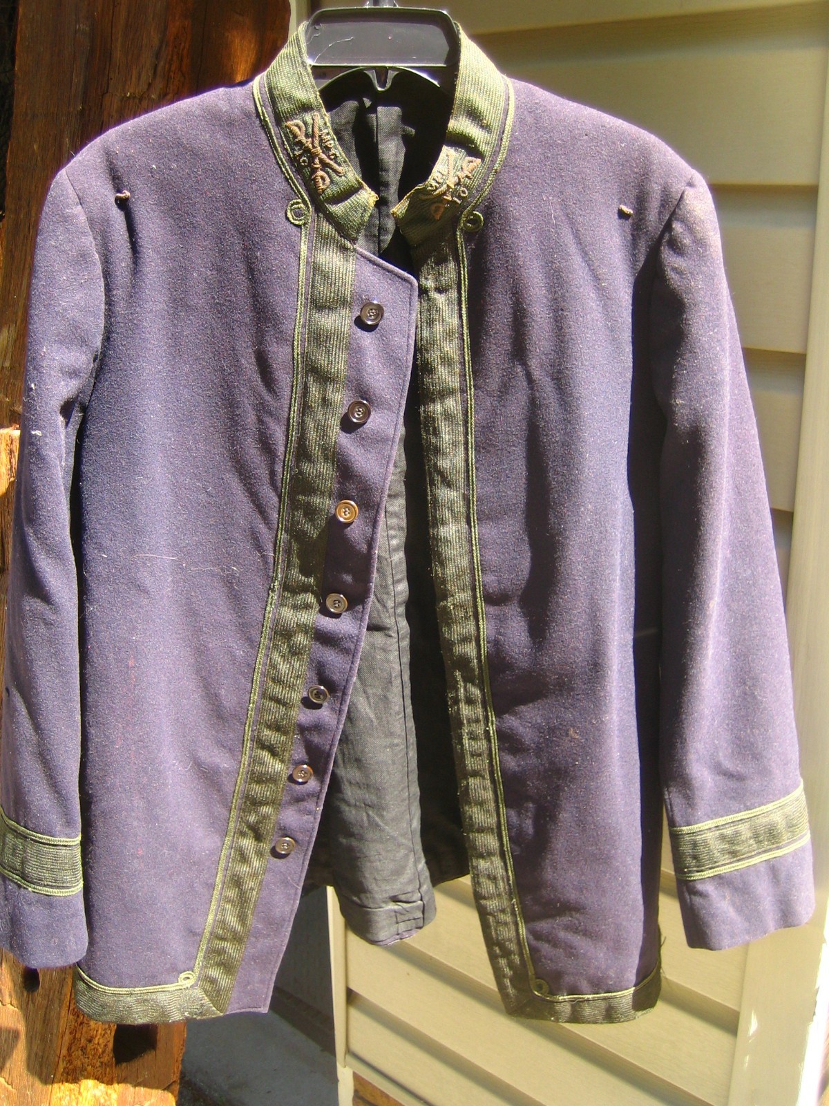 Spanish American War Buffalo Soldier Uniform - 10th Cavalry - Bullion Insignia
