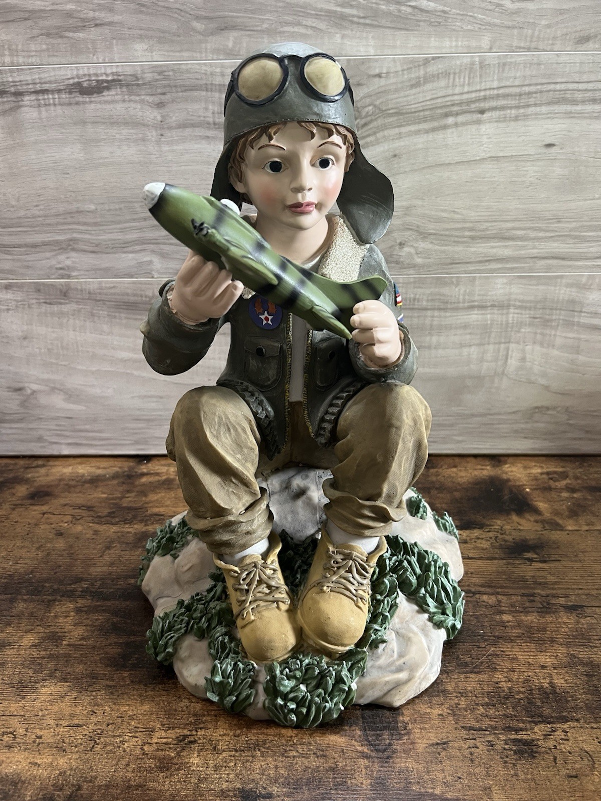 Vanmark Americas Heroes Aviator Boy Pilot Figurine Airplane 15.5” Military