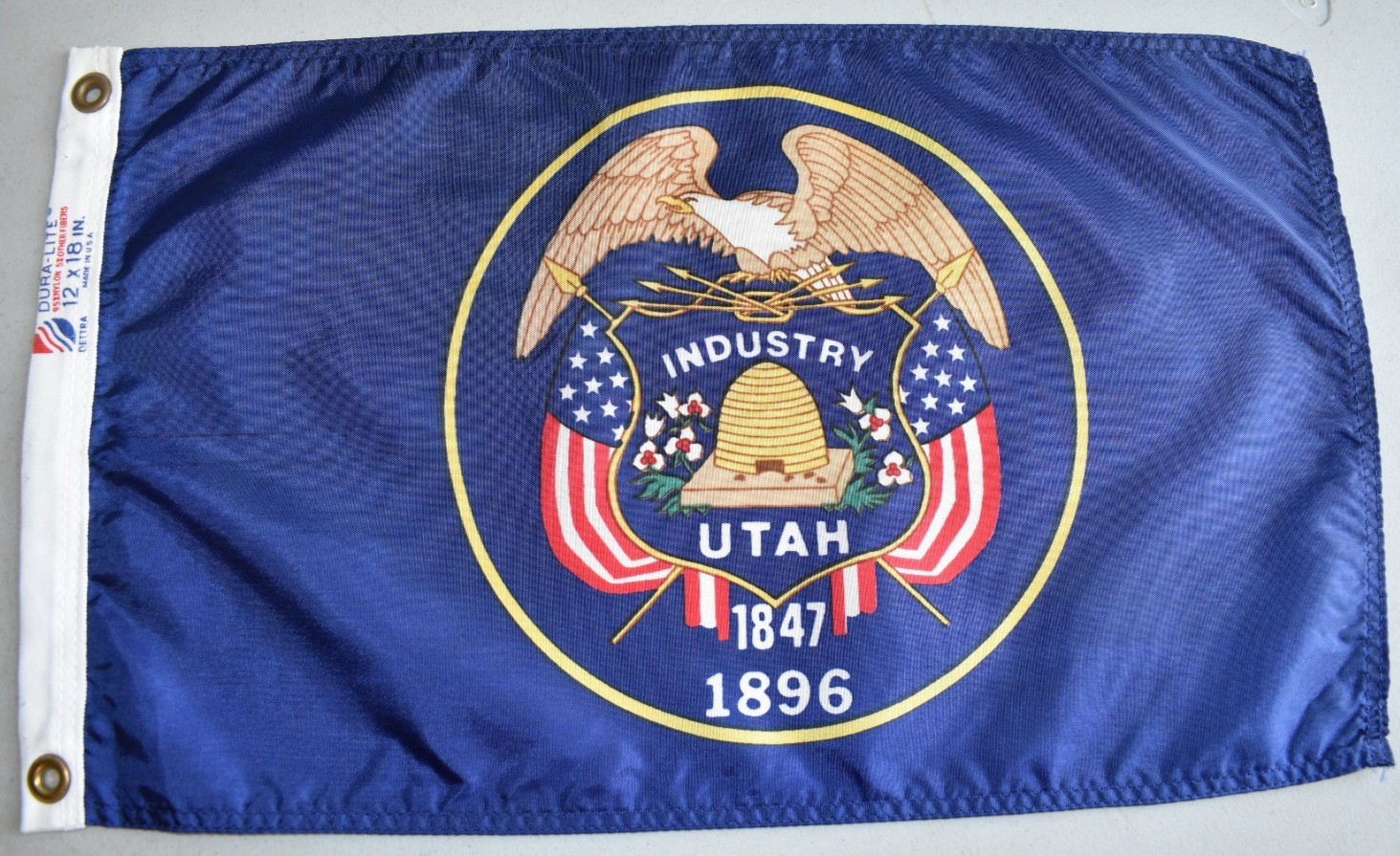 Utah State Seal Vintage Dura Lite Nylon 12 X 18 Flag Pennant Boat Display