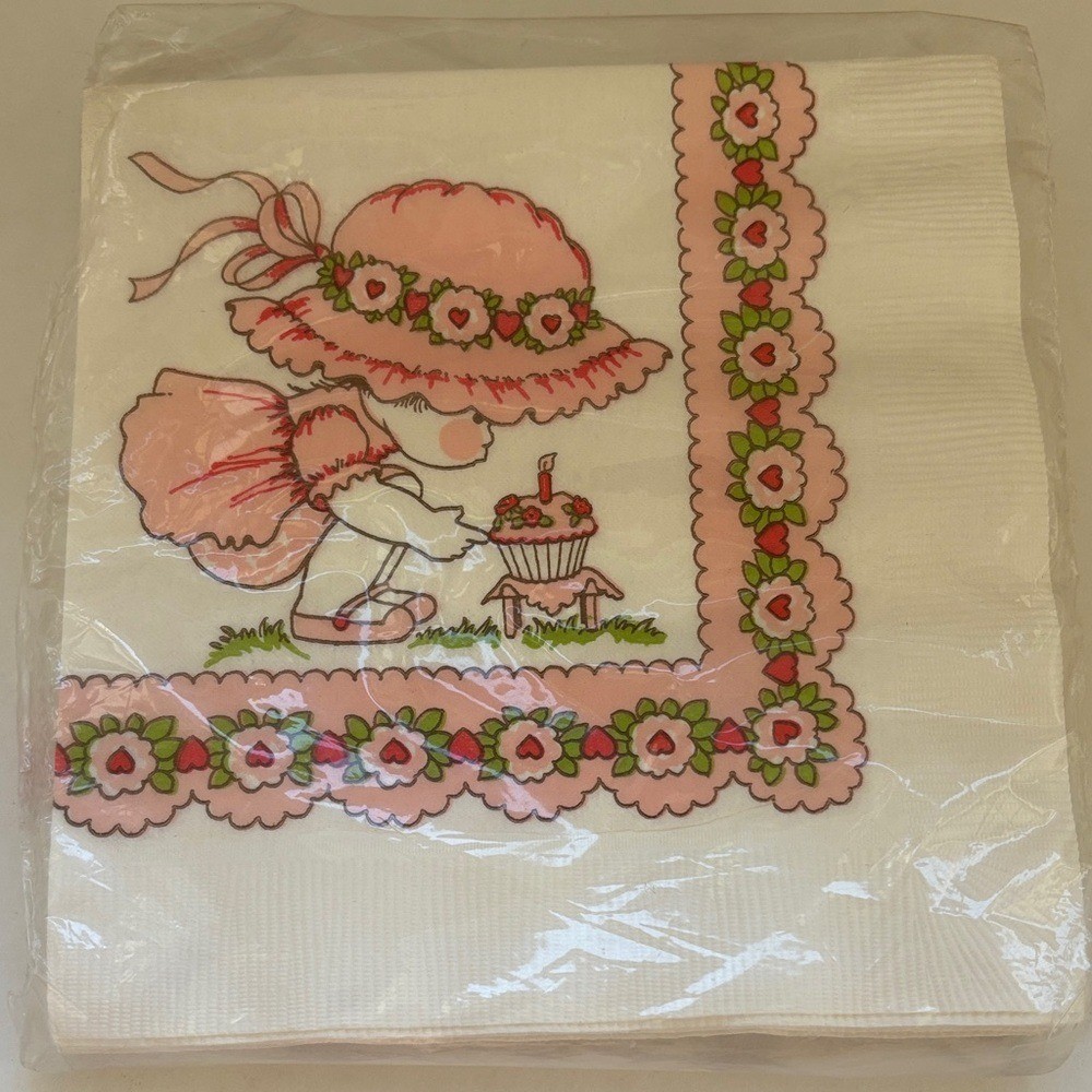 Vintage 1970's Designerware Strawberry Shortcake Luncheon Paper Napkins Ephemera