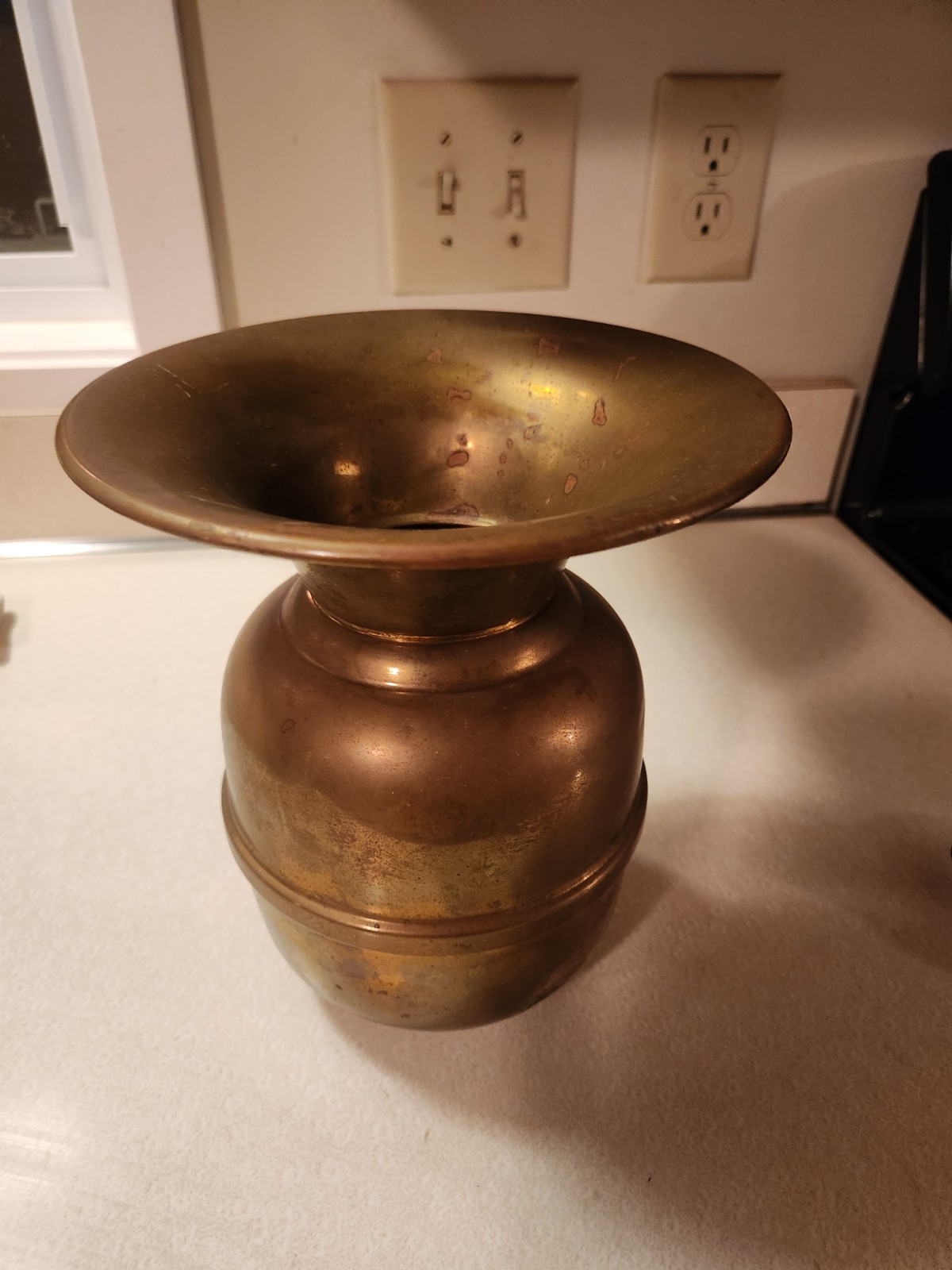 Antique 19th century brass Tobacciana spittoon heavy 9