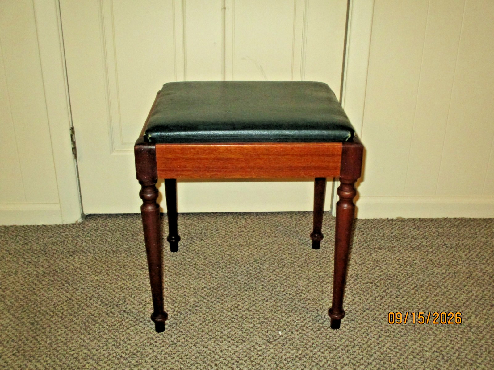 Vintage 1951 SINGER SEWING MACHINE No. 56 BENCH w/ Storage Space EUC