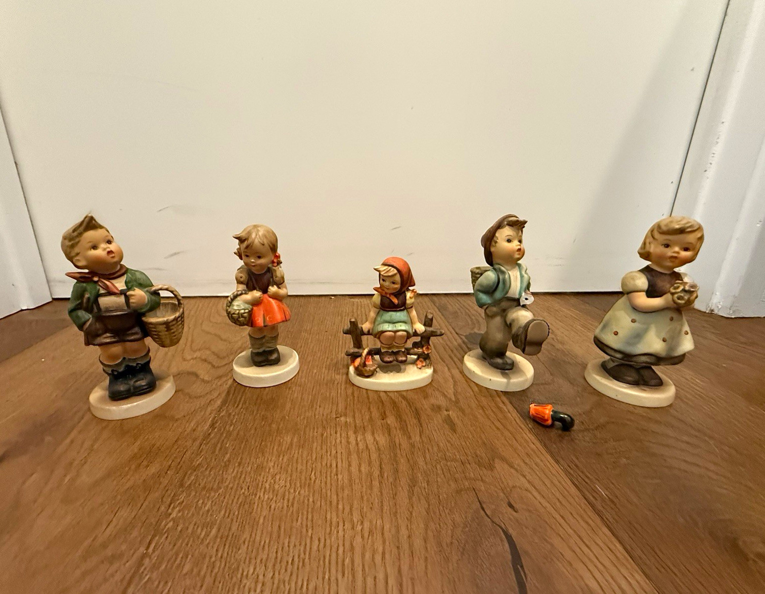 Lot of 5 Vintage Goebel M.I. Hummel Figurines West Germany AS IS