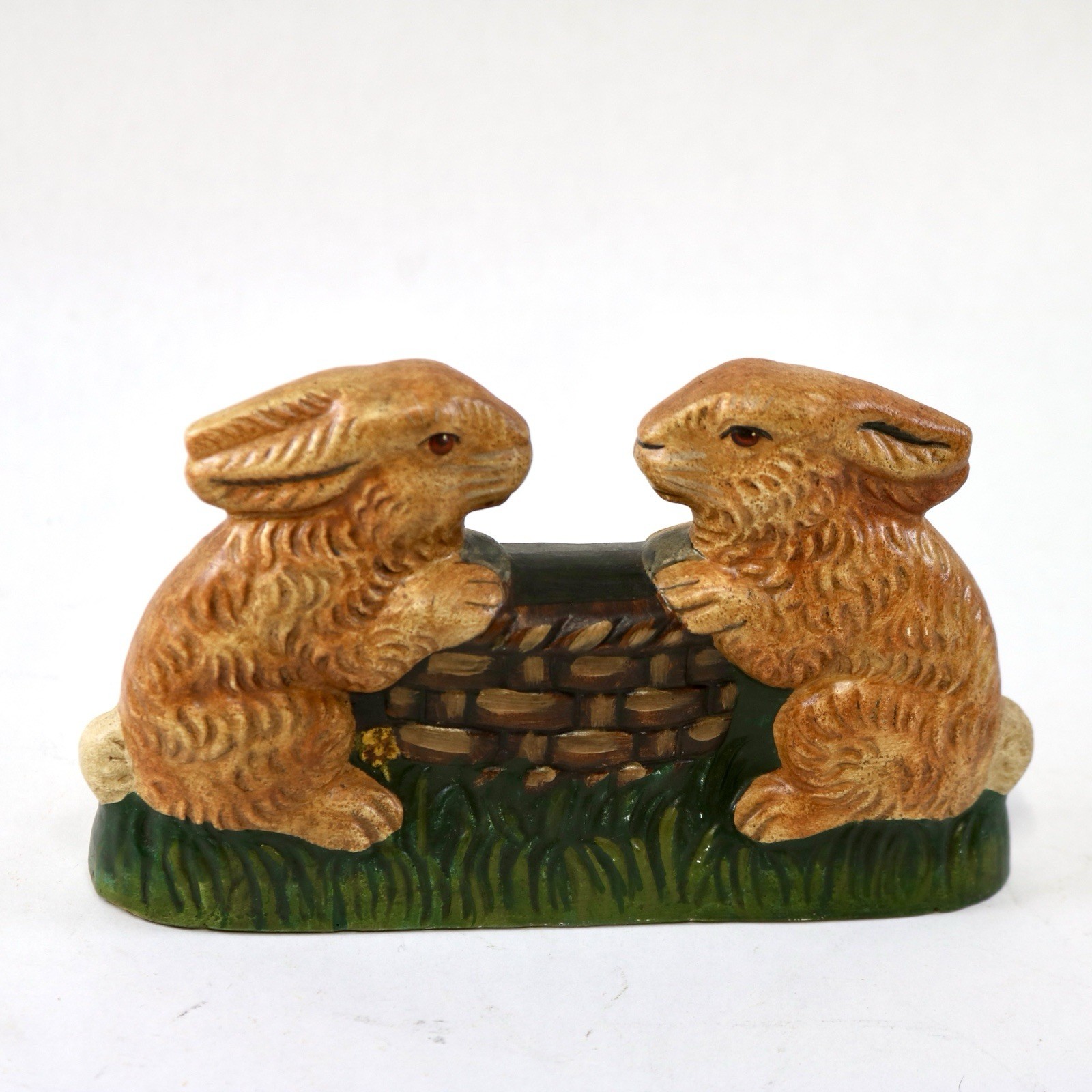 1993 Vaillancourt Folk Art Chalkware Bunny Rabbits Holding Basket