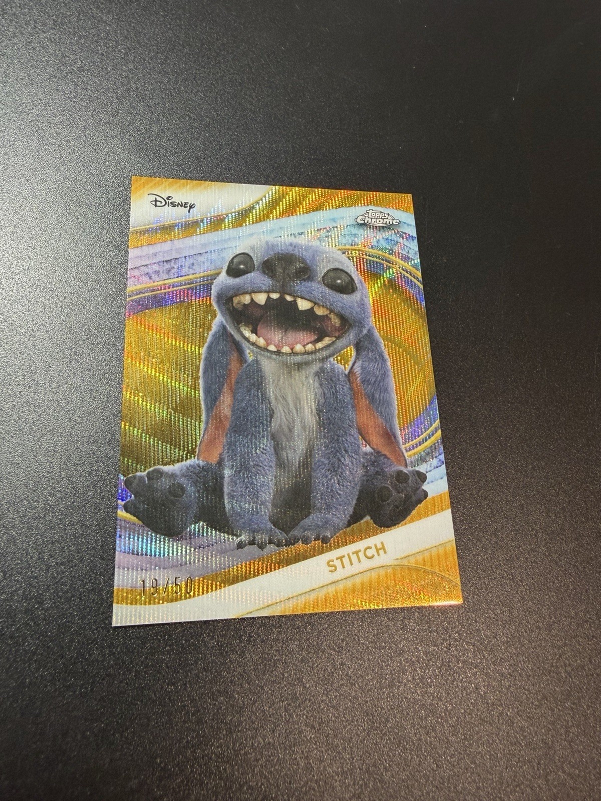 Stitch **GOLD WAVE INSERT** /50 RARE 2025 Topps Chrome 🔥💥