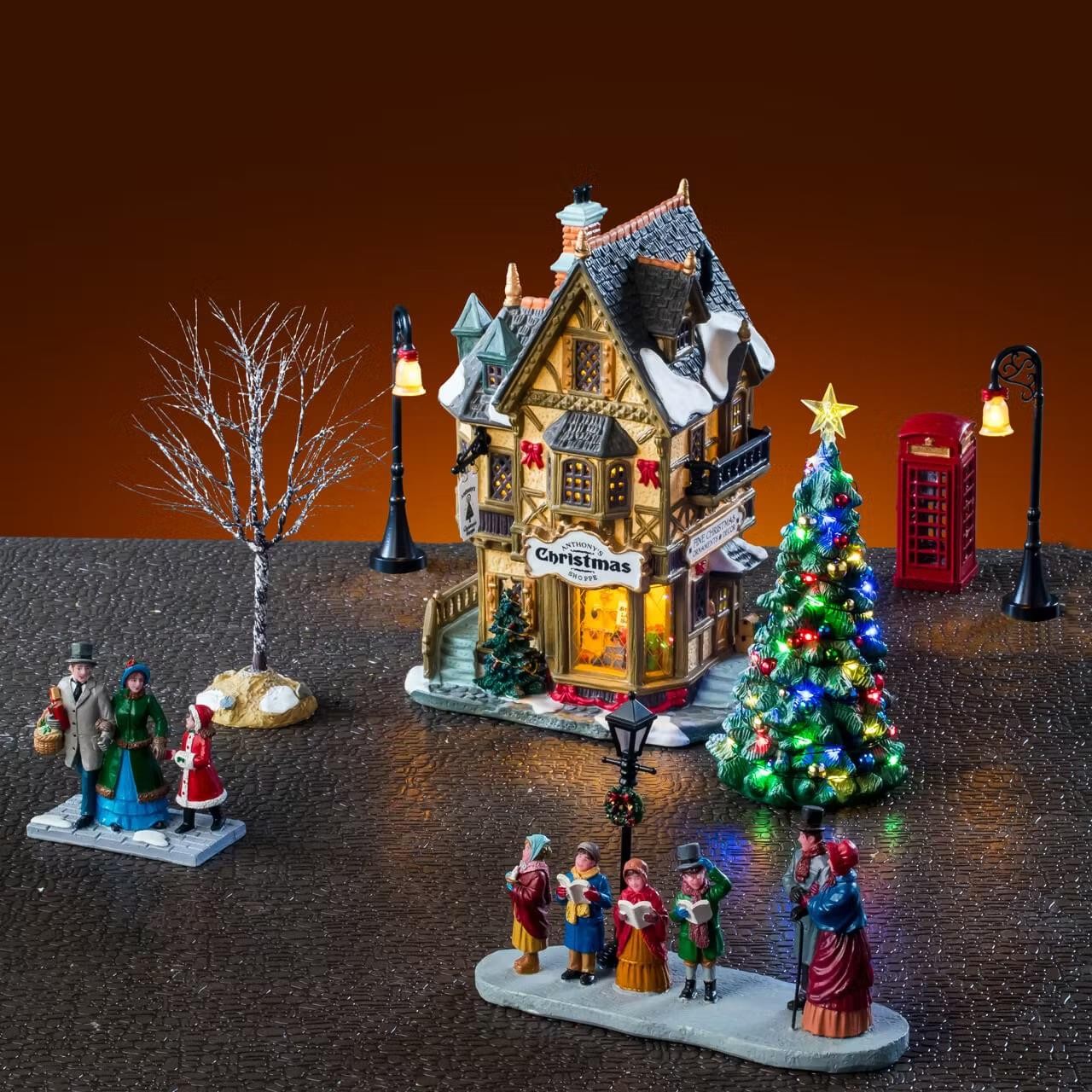 Lemax Caddington Village Tannenbaum Christmas Shoppe Set 56678