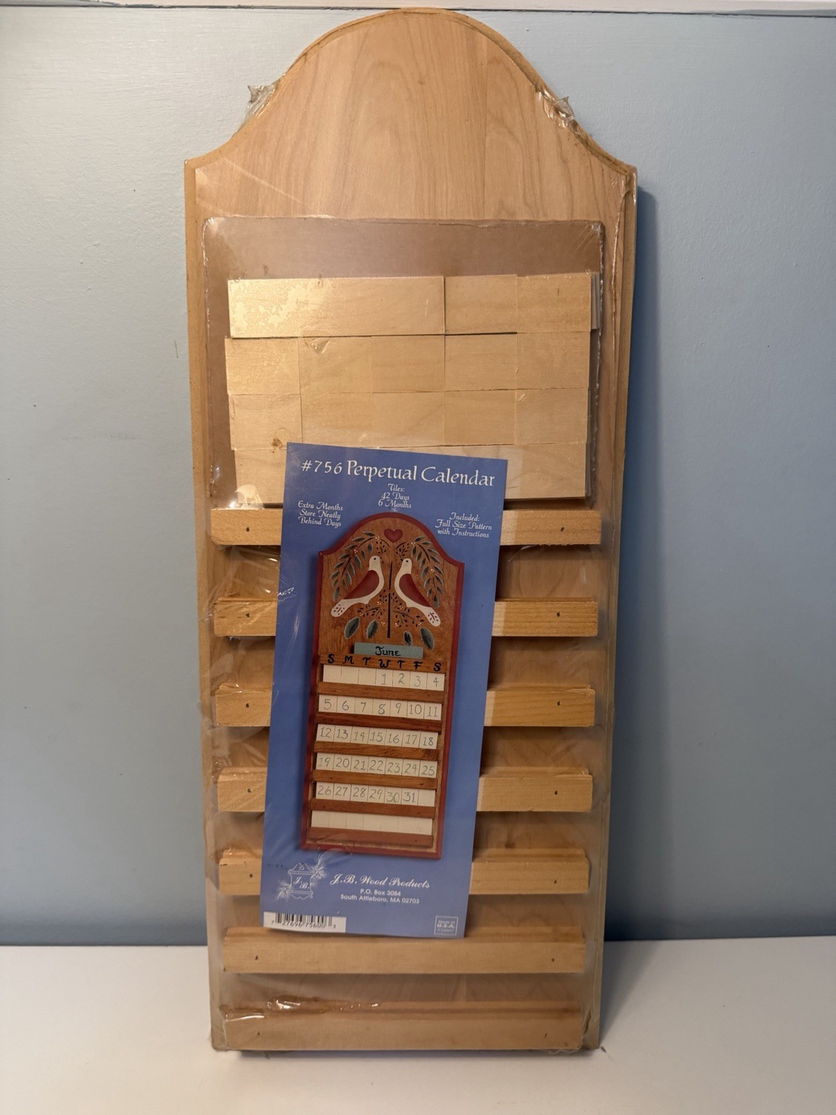 Vintage J.B. Wood Products #756 Lovebirds Perpetual Calendar Clock Kit NOS RARE