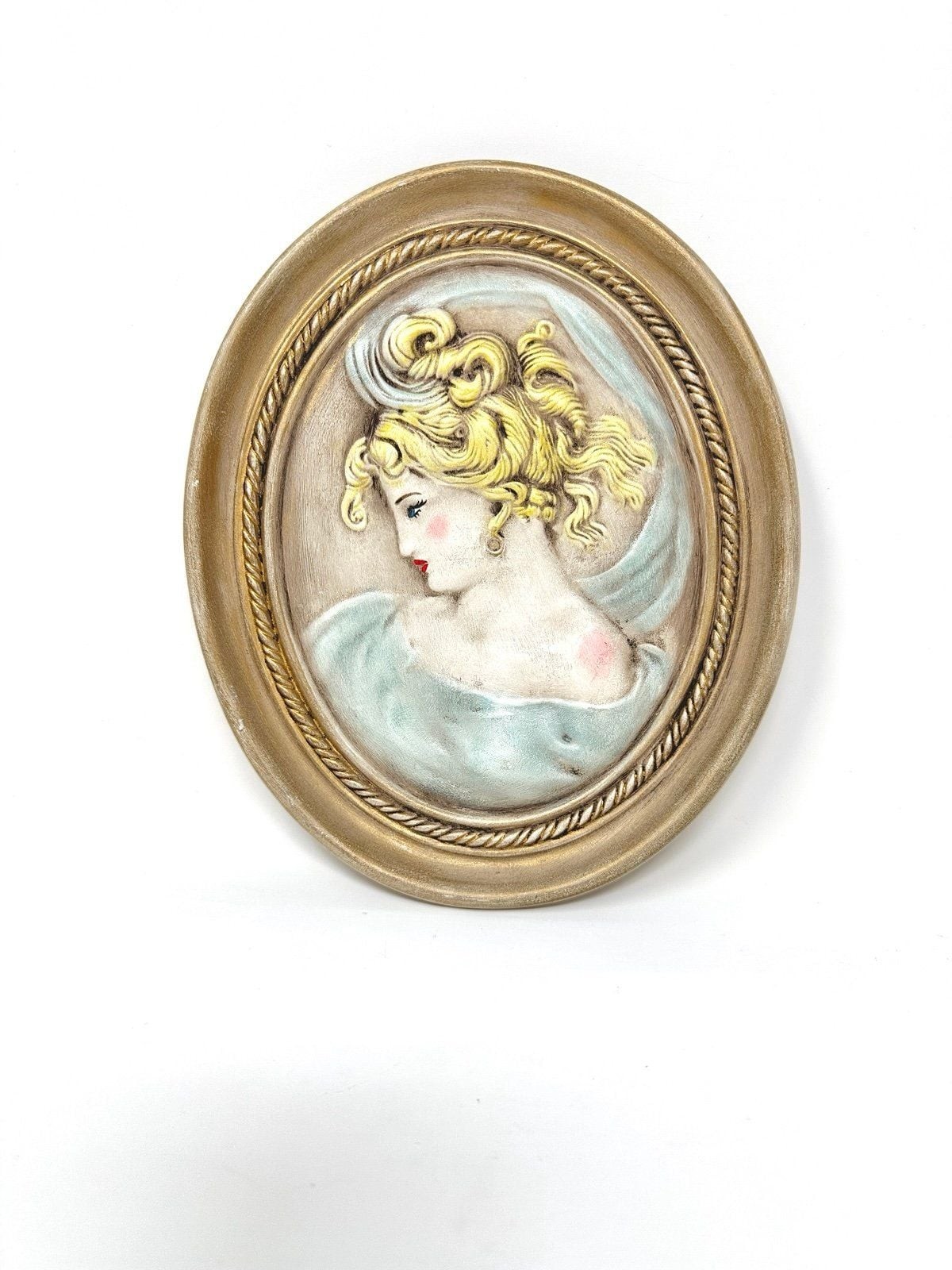 Cameo 8” Oval Wall Hanging Plaque Vintage Chalkware Victorian Woman Goddess