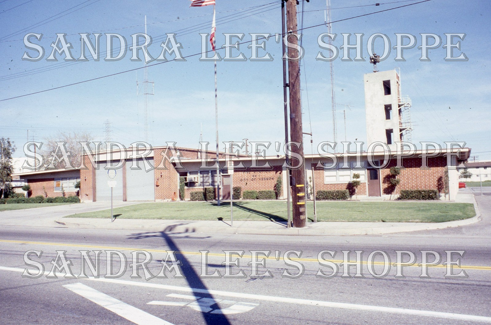Fire Apparatus Slide 1995 City Of Vernon FD Station 1 Building #10705