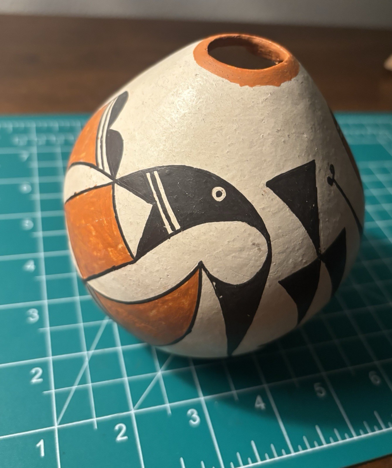 VTG Acoma Pueblo Pottery Fine Line Vase Signed Lucy M Lewis AS IS Read