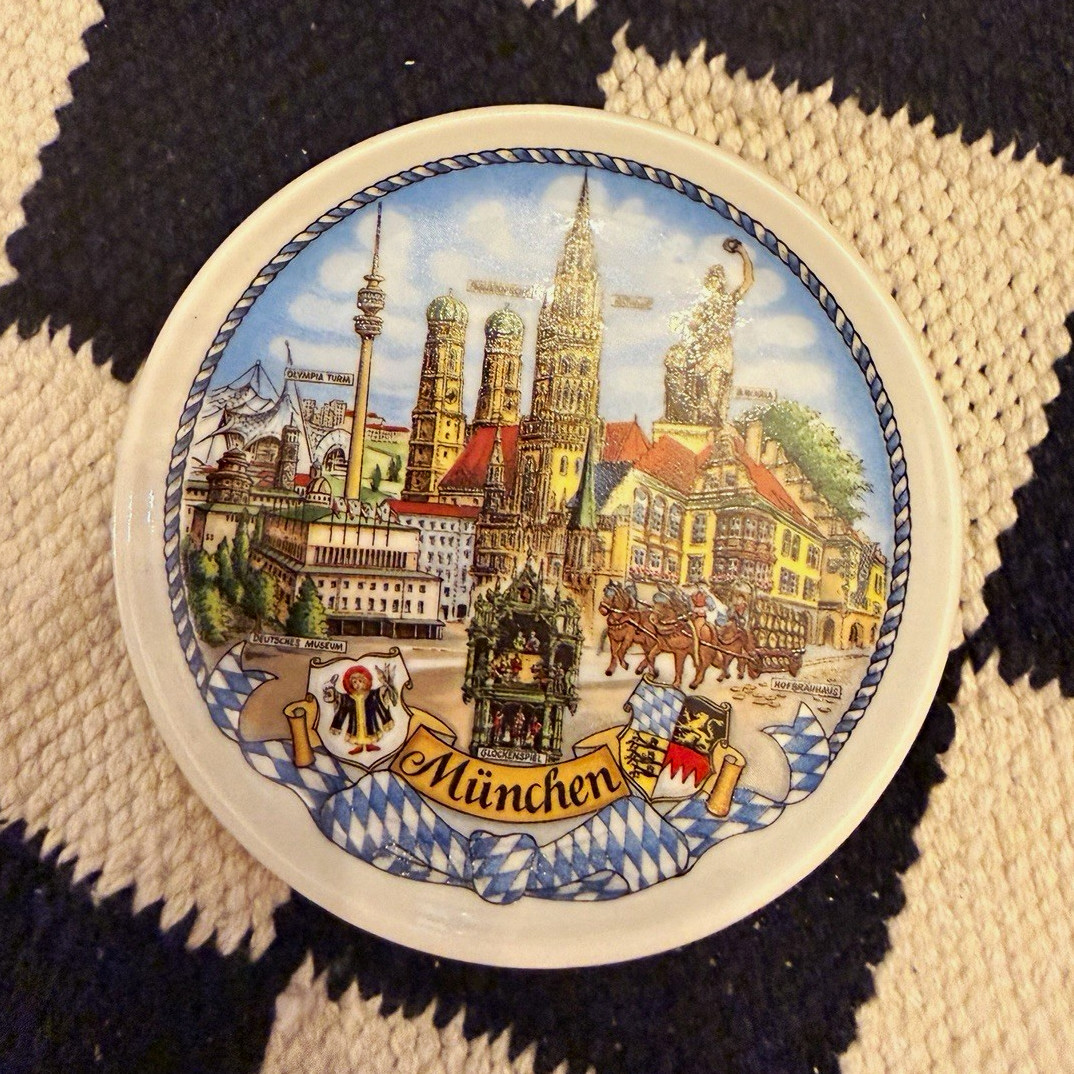 Theo Kuhn Bavaria German Porcelain Collector Plate Munich & Neuschwanstein