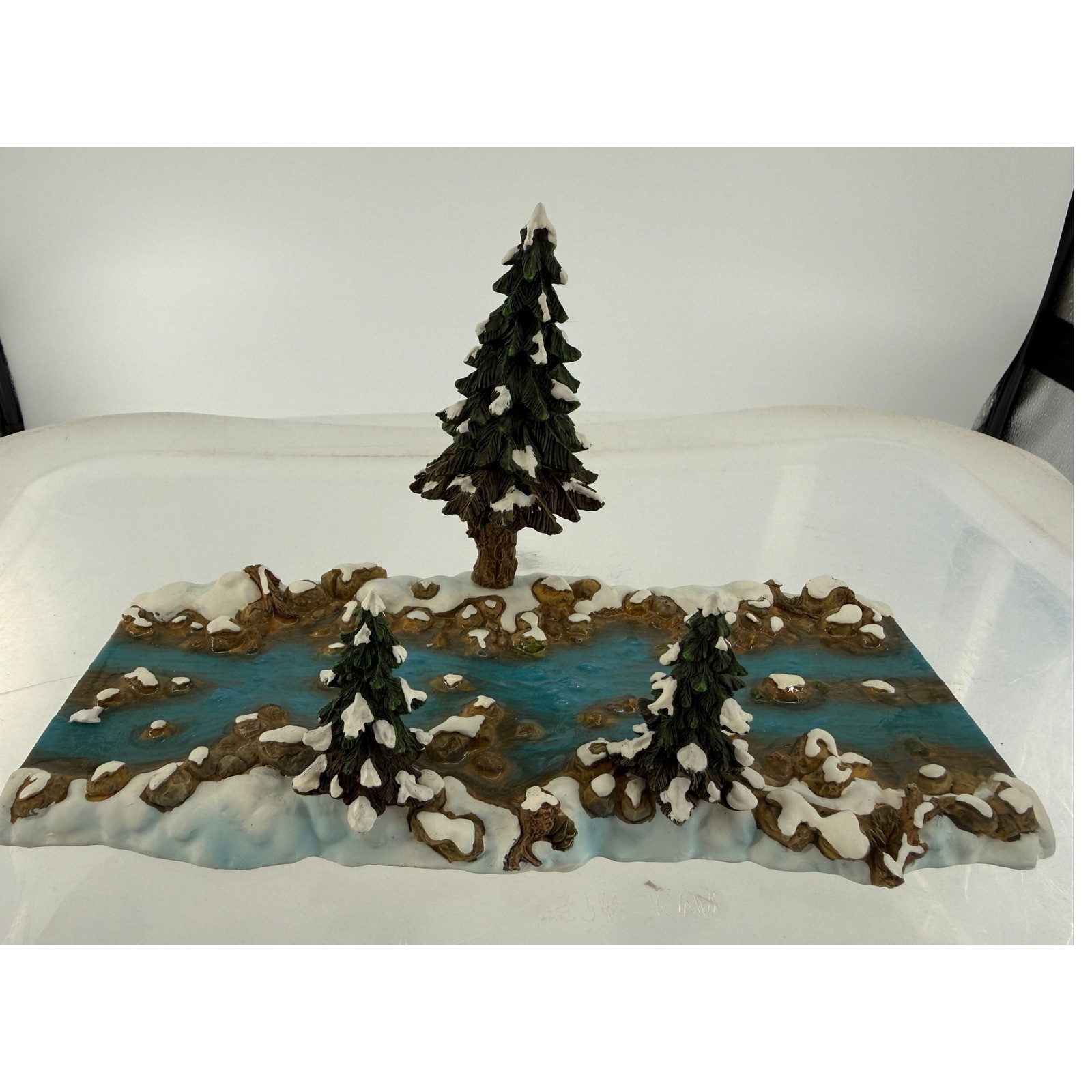 Dept 56 Village Mill Creek Straight Section 52633 River Snow Trees Christmas