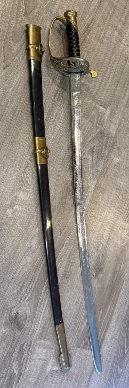 Officer Sword with Scabbard Nice Reproduction Engraved Battle Of Gettysburg