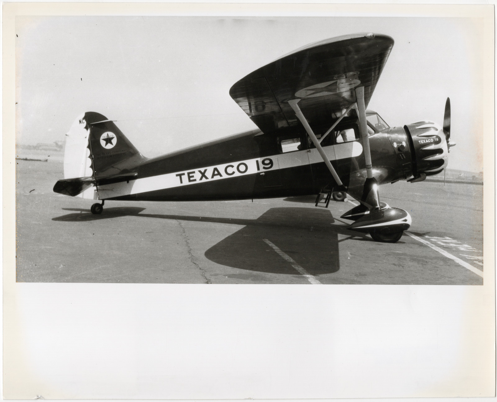 Texaco 19 Stinson Reliant SR-5F NC14156 Company Plane Vintage Photo 8x10