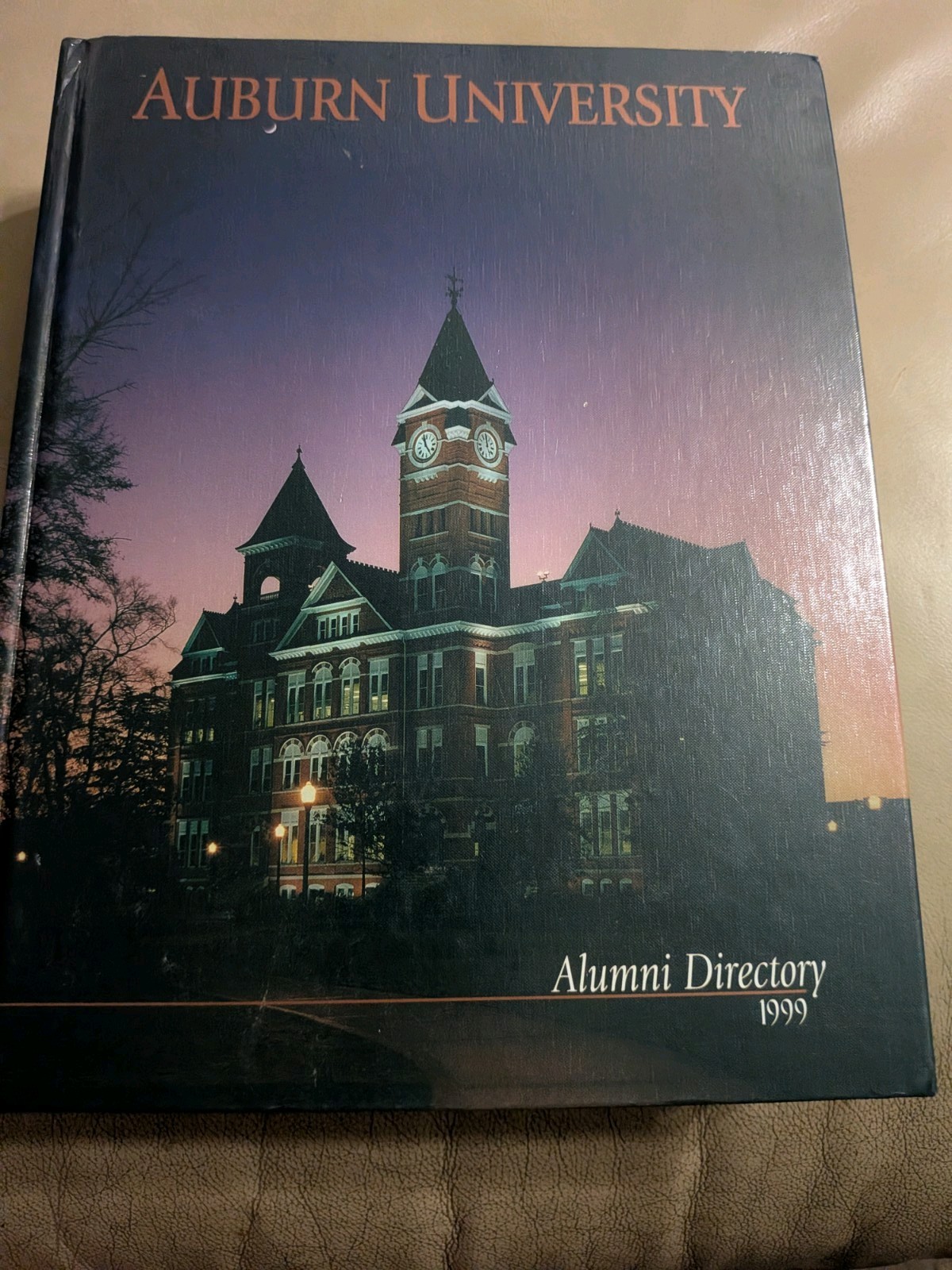 AUBURN UNIVERSITY 1999 HUGE VINTAGE ALUMNI DIRECTORY GREAT CONDITION 1996 pages