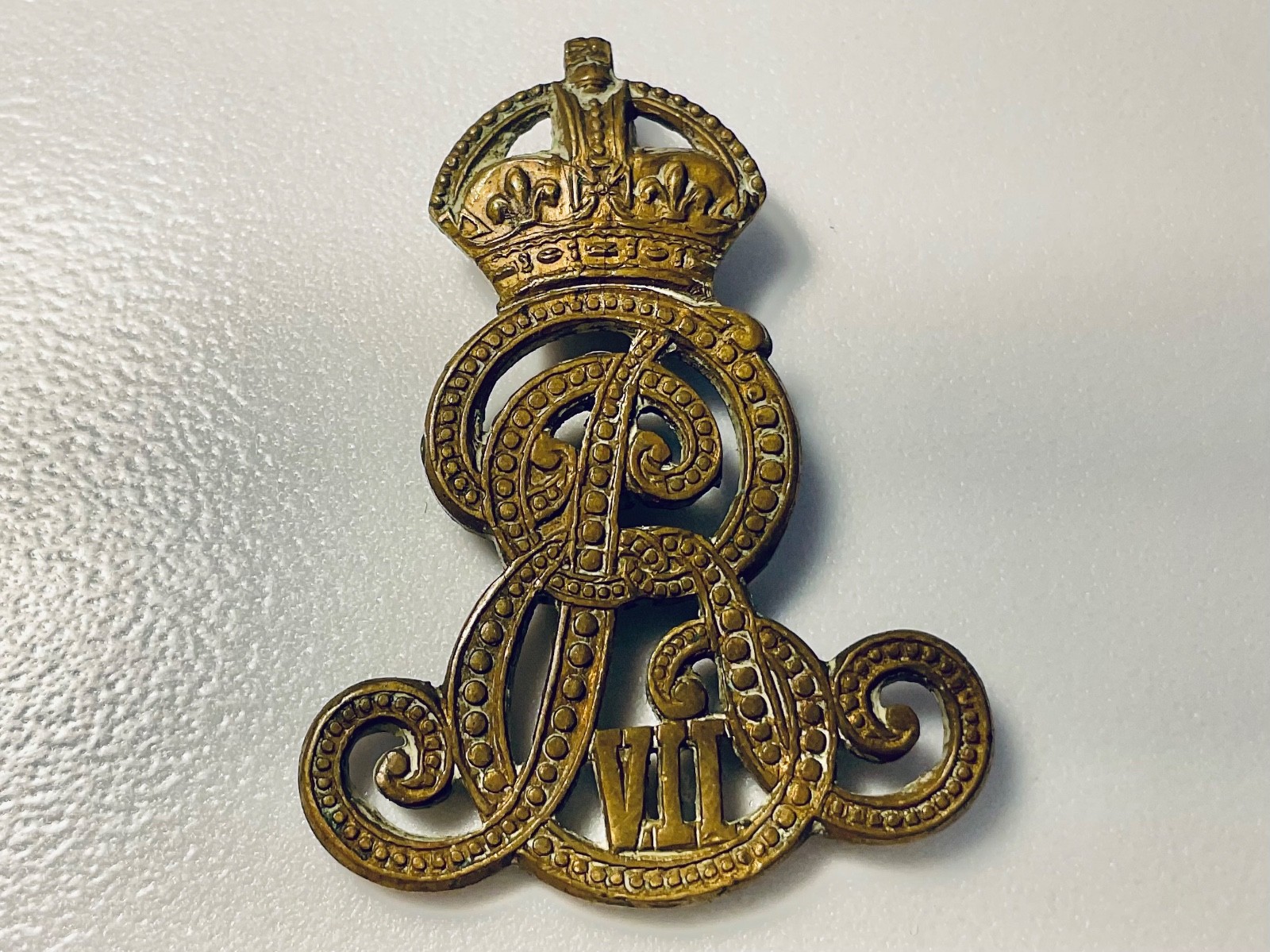 Rare 1936 King Edward VIII EVIIIR Royal Cypher Badge J.R. Gaunt London British