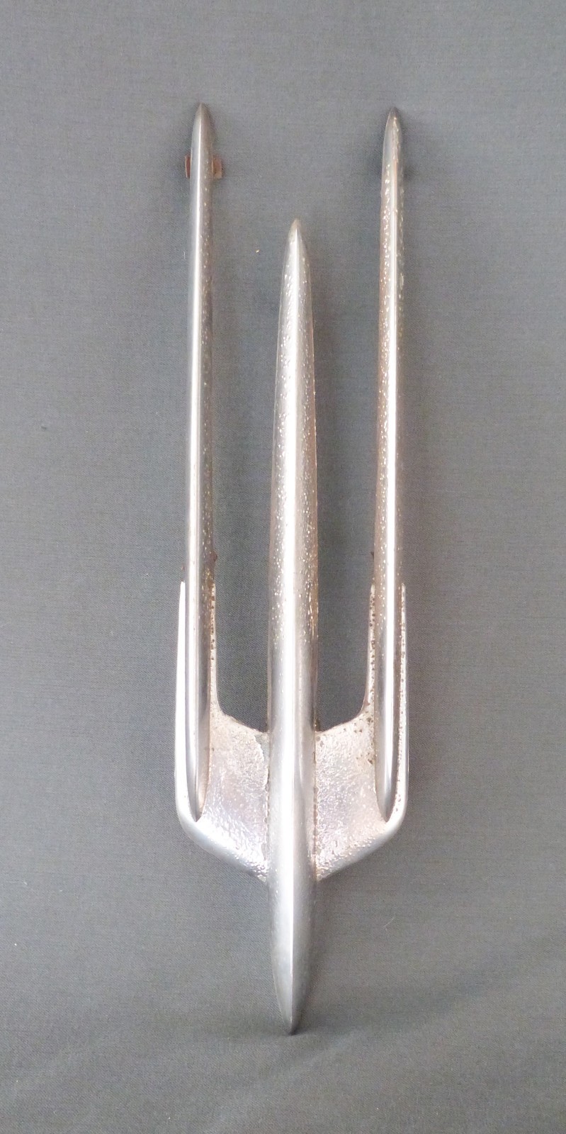 Vintage 1949 1951 Oldsmobile HOOD ORNAMENT Rocket 88  #556271
