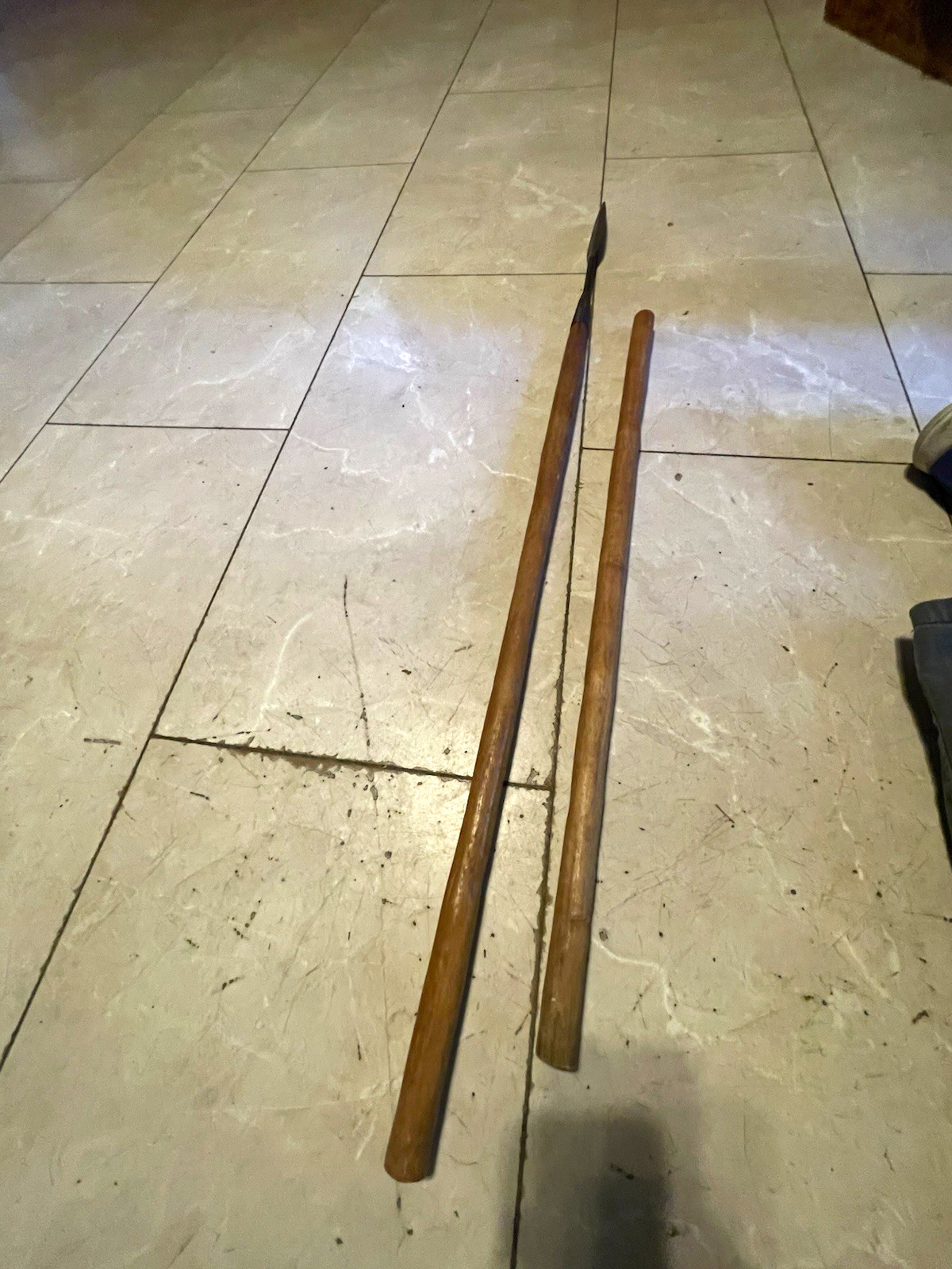 Antique 19thC  African Zulu prestige spear/ long lance