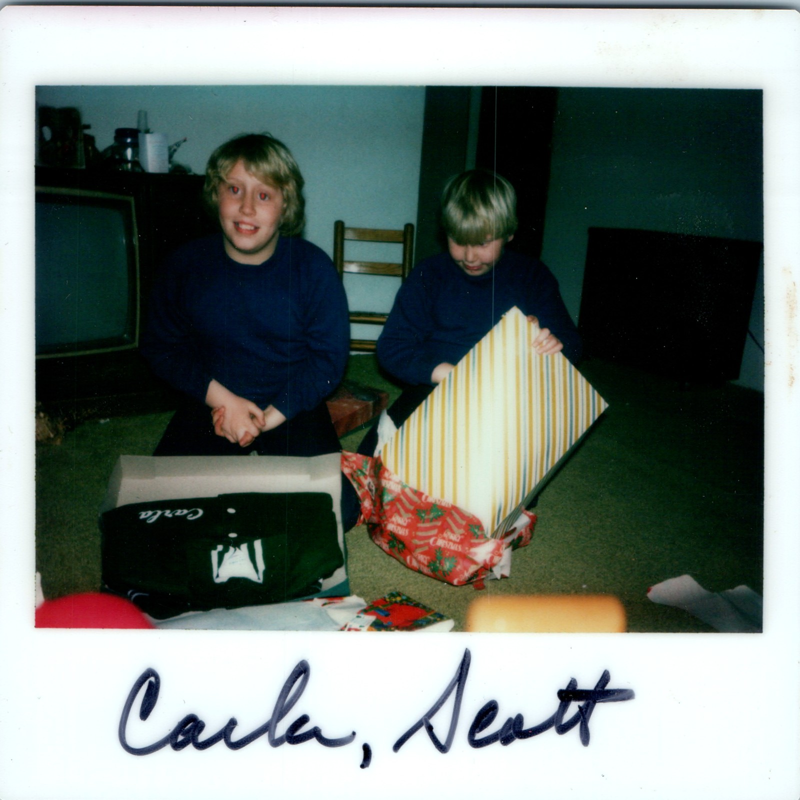 c1970s Carla Scott Children Open Christmas Presents Gifts Jacket Kodak Photo