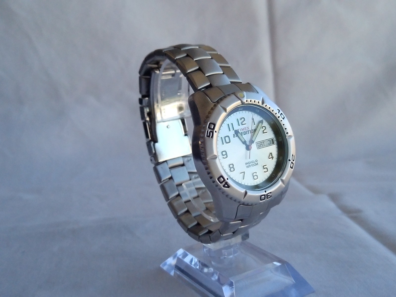 Vintage Timex Expedition Watch 42.4mm Day Date Steel Link Bracelet 2007 T46601 R