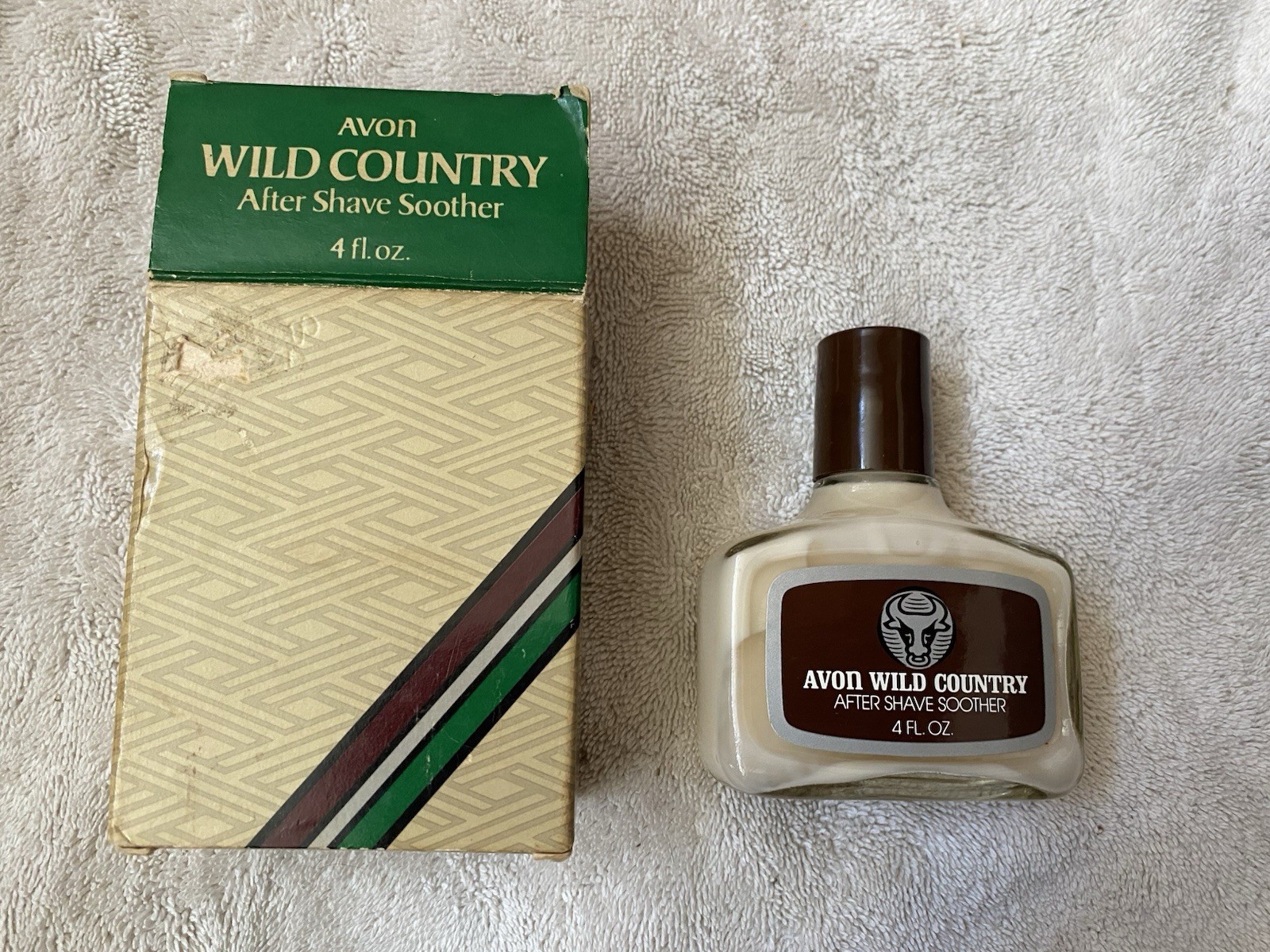 Vintage Avon Wild Country Aftershave Soother In Original Box. Never used.