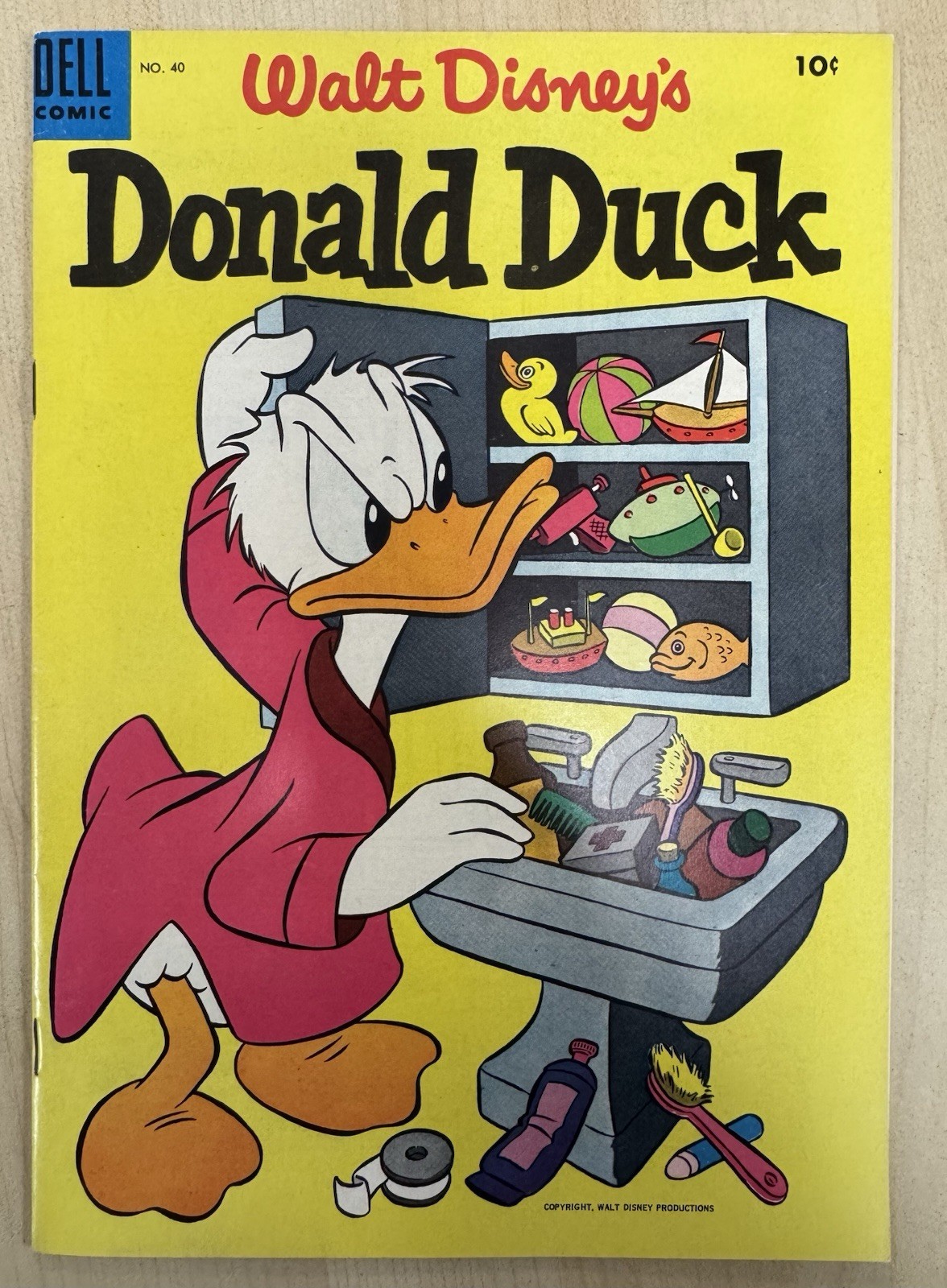 NM Walt Disney's Donald Duck #40 - Dell 10¢ Golden Age 1955, High-Grade White Pg