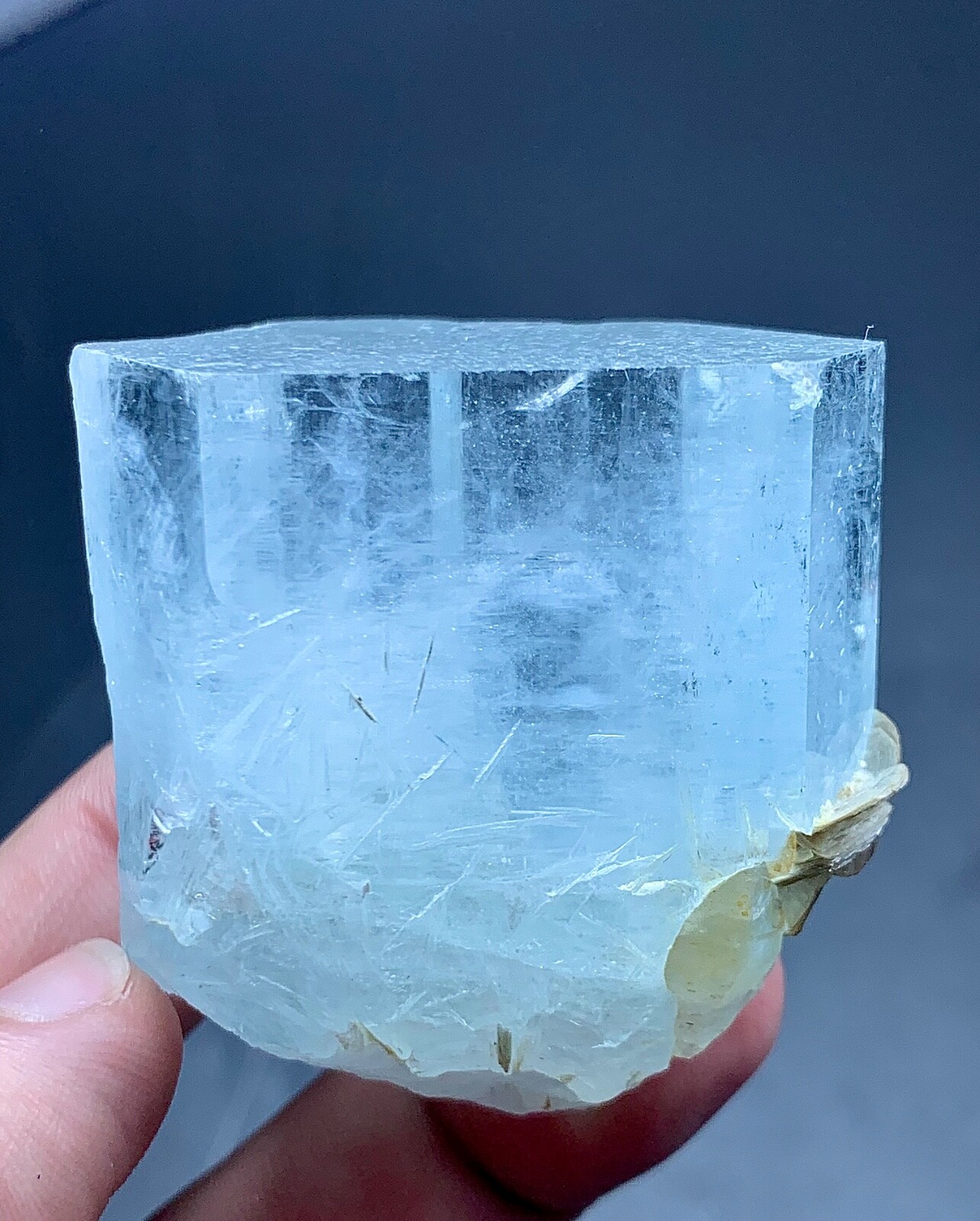 538Carat Aquamarine Crystal Specimen From Pakistan