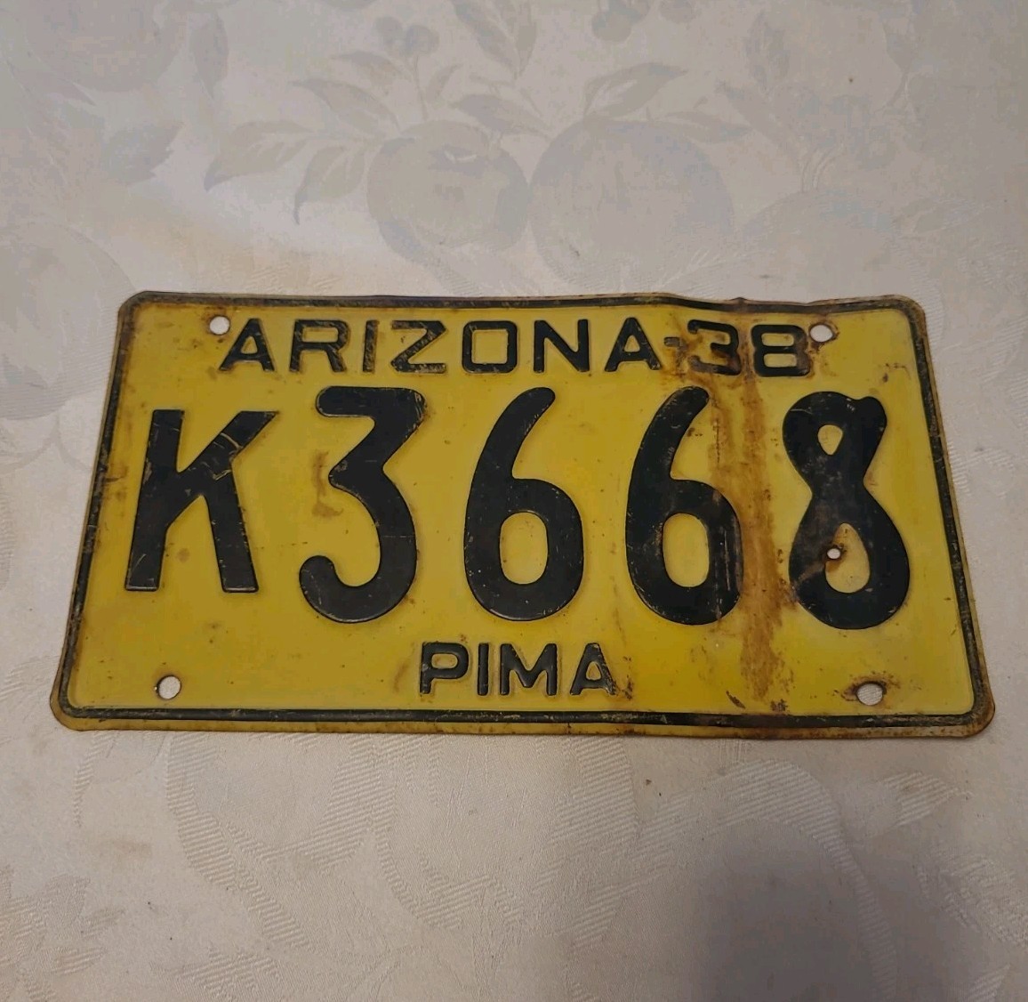 Vintage 1938 ARIZONA PIMA County License Plate Yellow w Black Letters 10\