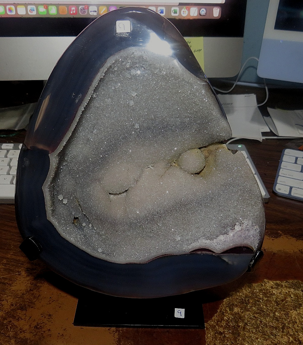 LG. AMETHYST/SUGAR DRUZE QUARTZ CRYSTAL CLUSTER GEODE  URUGUAY  BLUE AGATE JAL