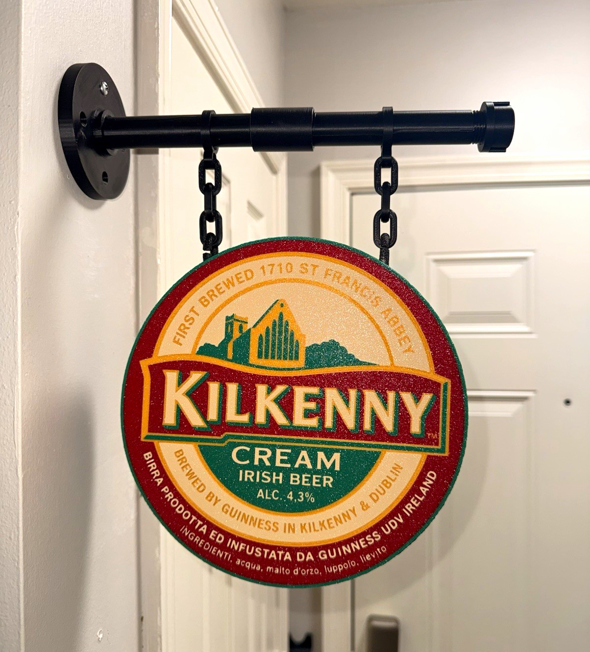 Kilkenny Cream Irish Beer Round Hanging Sign – Breweriana Wall Display