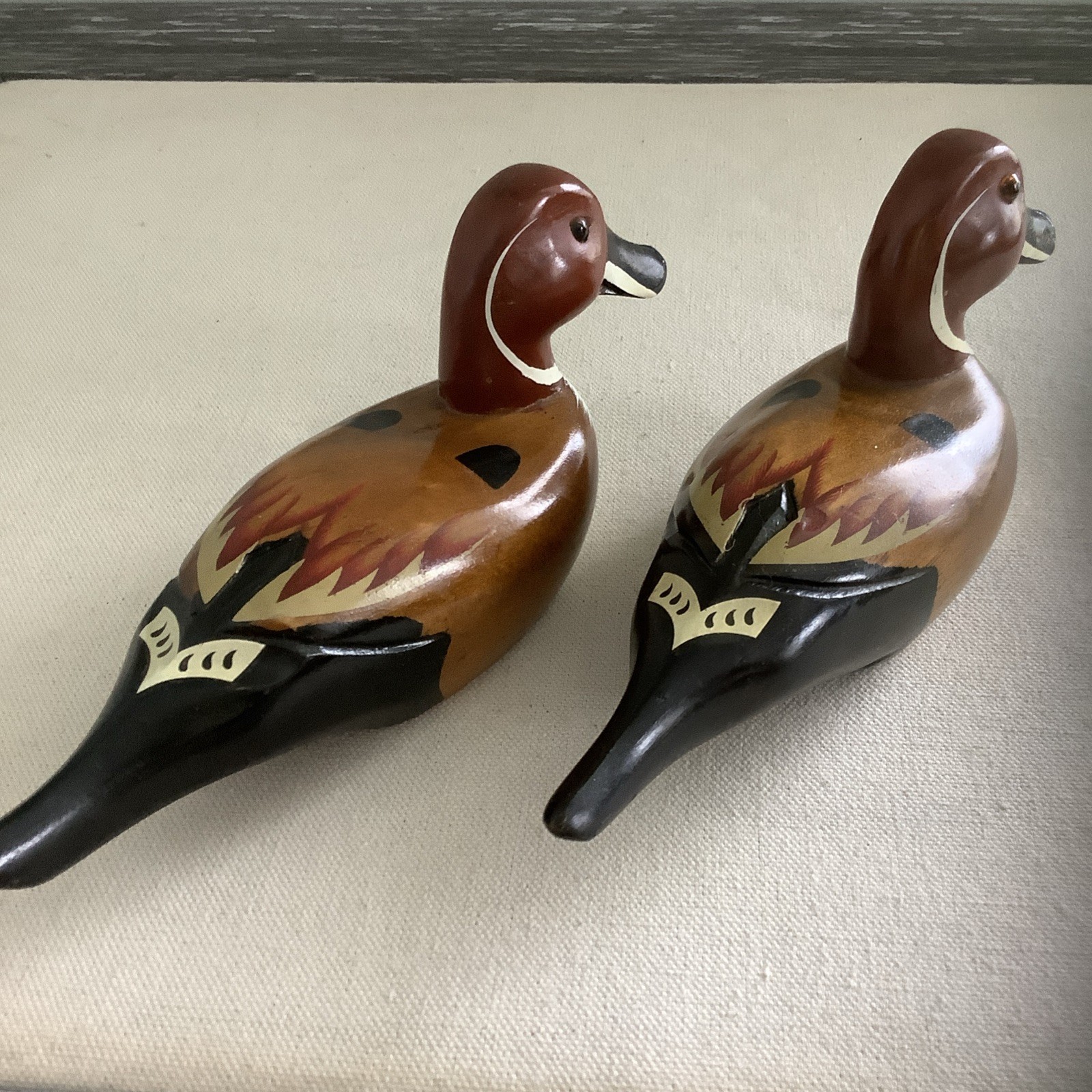 VGT Pair of Wooden Duck Decorative Decoy Hand Crafted Pintail Glass Eyes READ