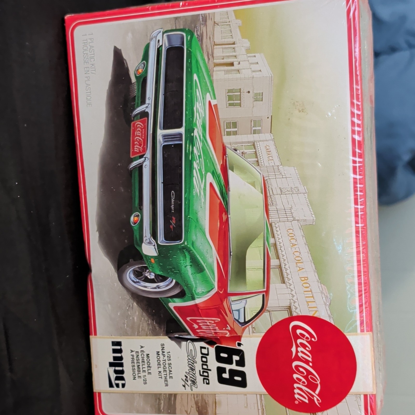 Coca-Cola ’69 Dodge Charger Diecast Car Red/Green Soda Theme