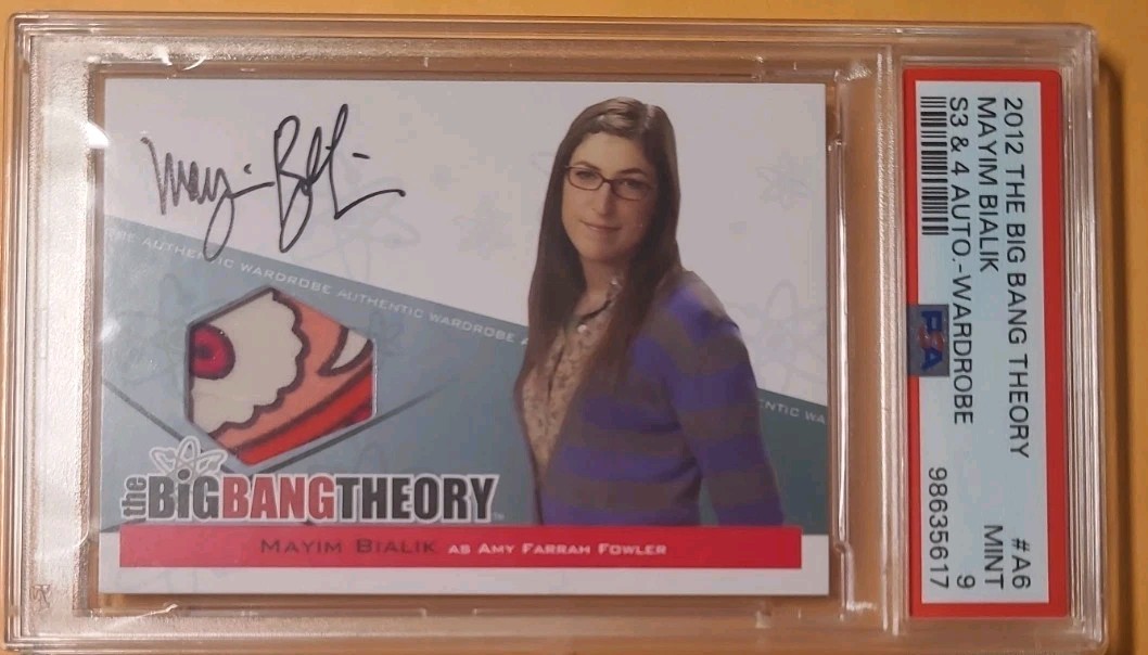 2012 Cryptozoic Big Bang Theory Mayim Bialik Autograph and Memorabilia PSA 9