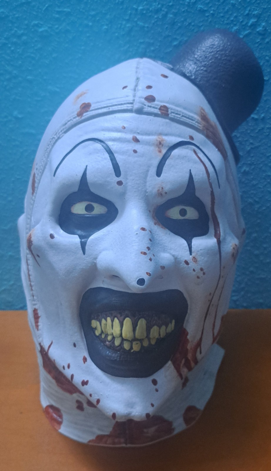 Terrifier Latex Mask Art the Clown Bloody Officially Licensed no tag